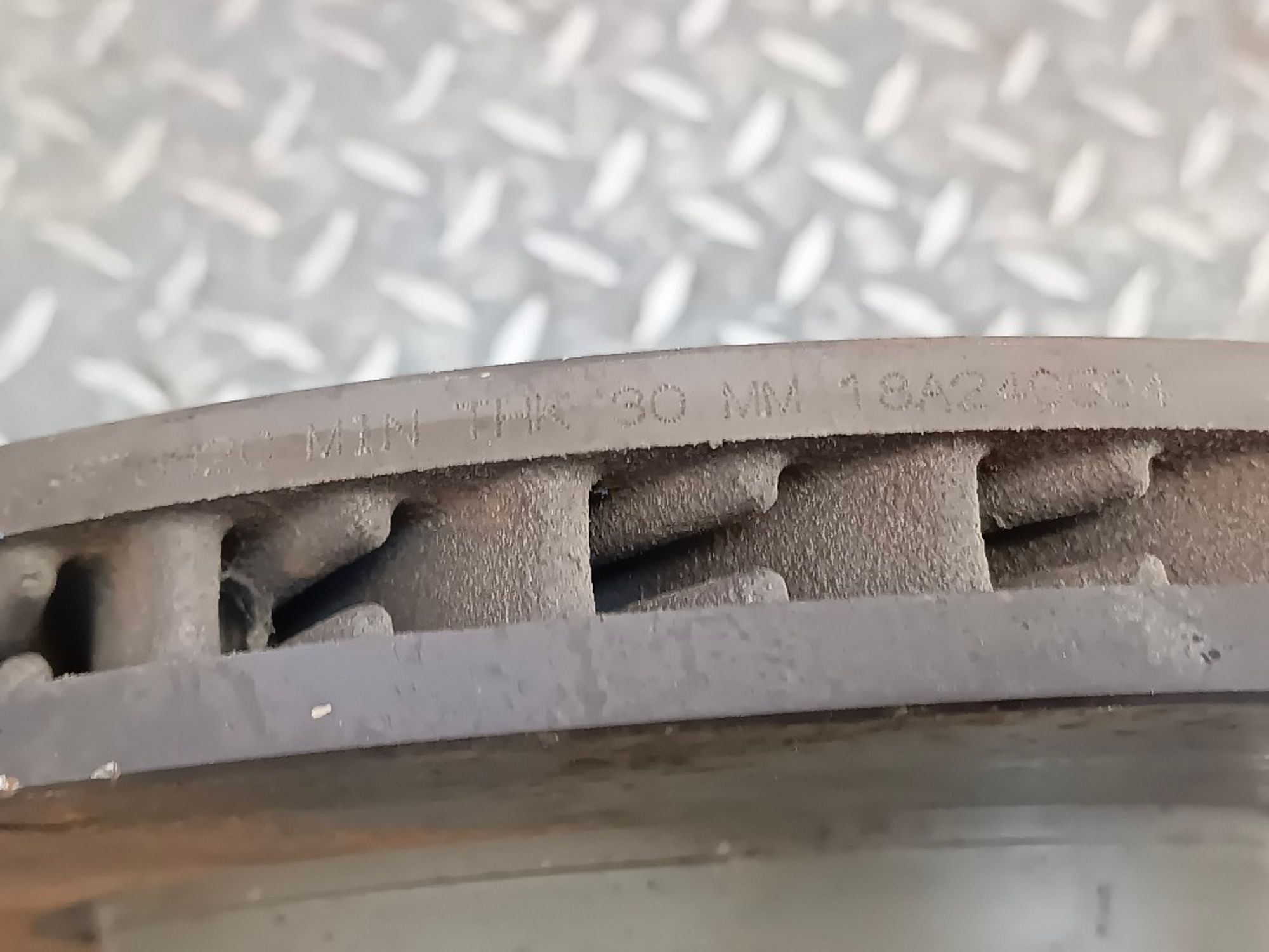 Диск тормозной передний Volkswagen Touareg FL CRCA, 7000 рублей, Ростов-на-Дону