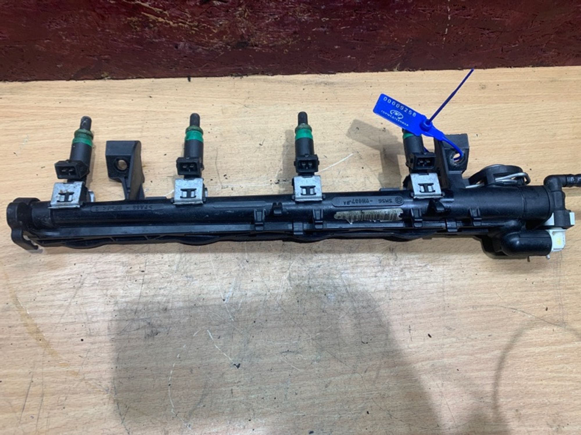 Топливная рейка Ford Focus HXDB, 3000 рублей, Ростов-на-Дону