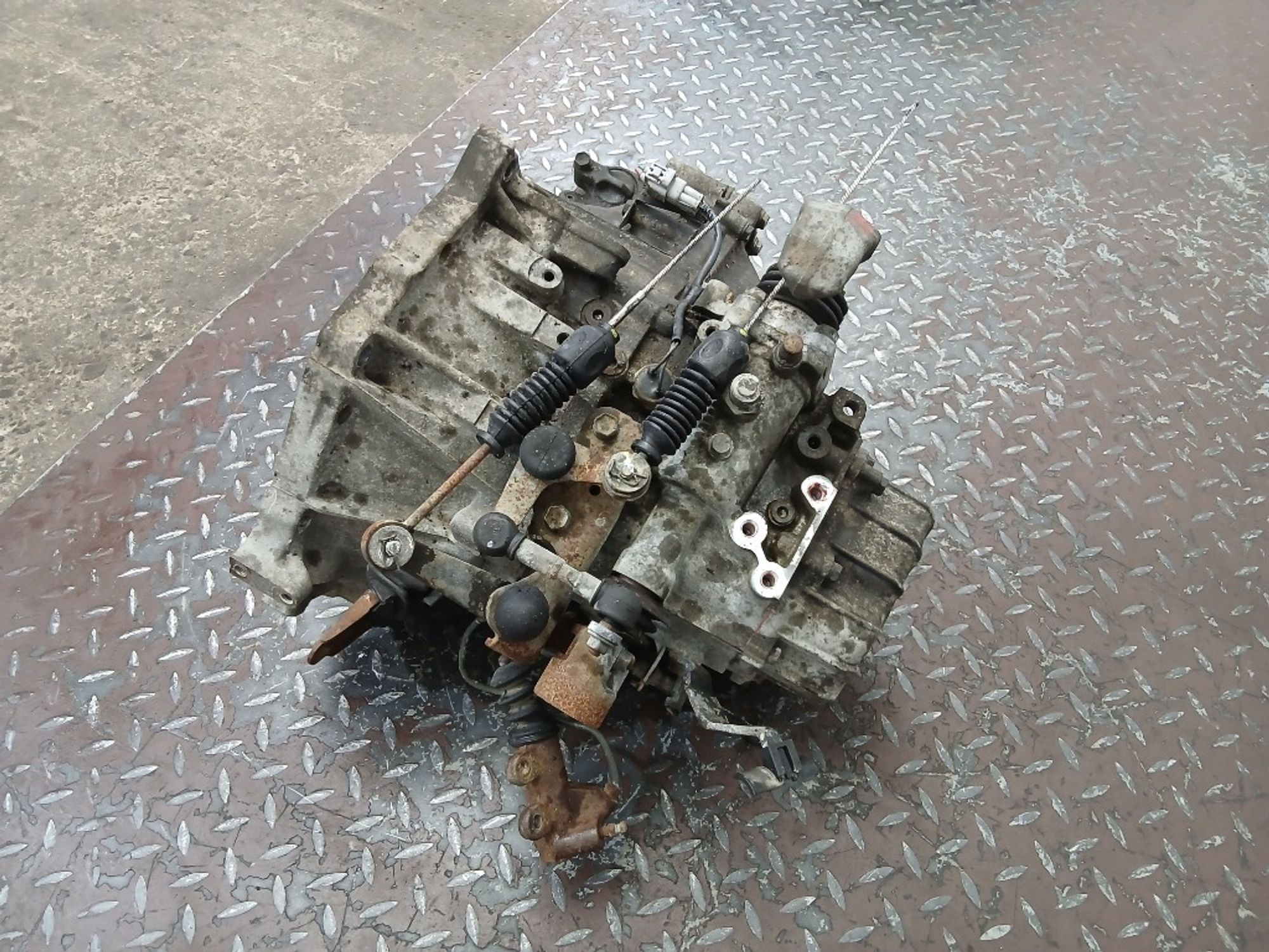 МКПП Toyota Auris 1ZR-FE, 30000 рублей, Ростов-на-Дону