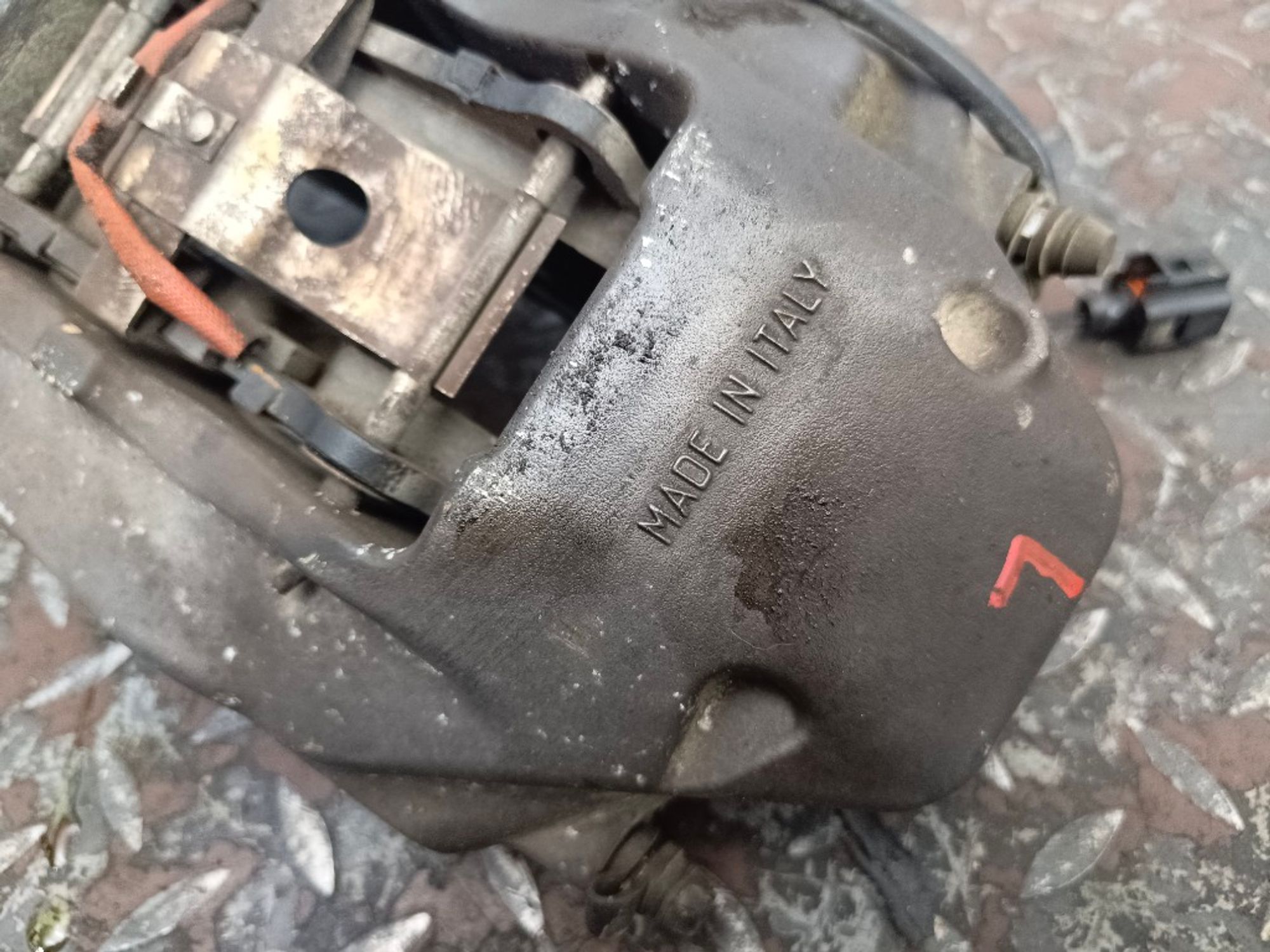 Суппорт тормозной передний левый Volkswagen, 10000 рублей, Ростов-на-Дону