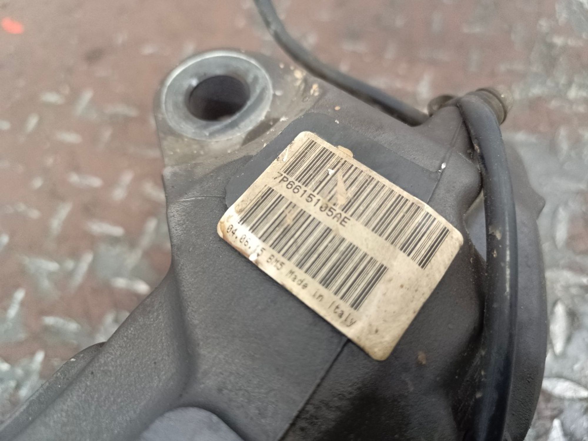 Суппорт тормозной передний левый Volkswagen, 10000 рублей, Ростов-на-Дону