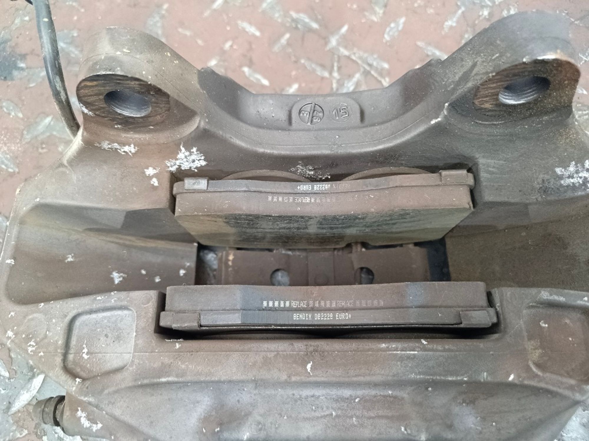 Суппорт тормозной передний левый Volkswagen, 10000 рублей, Ростов-на-Дону