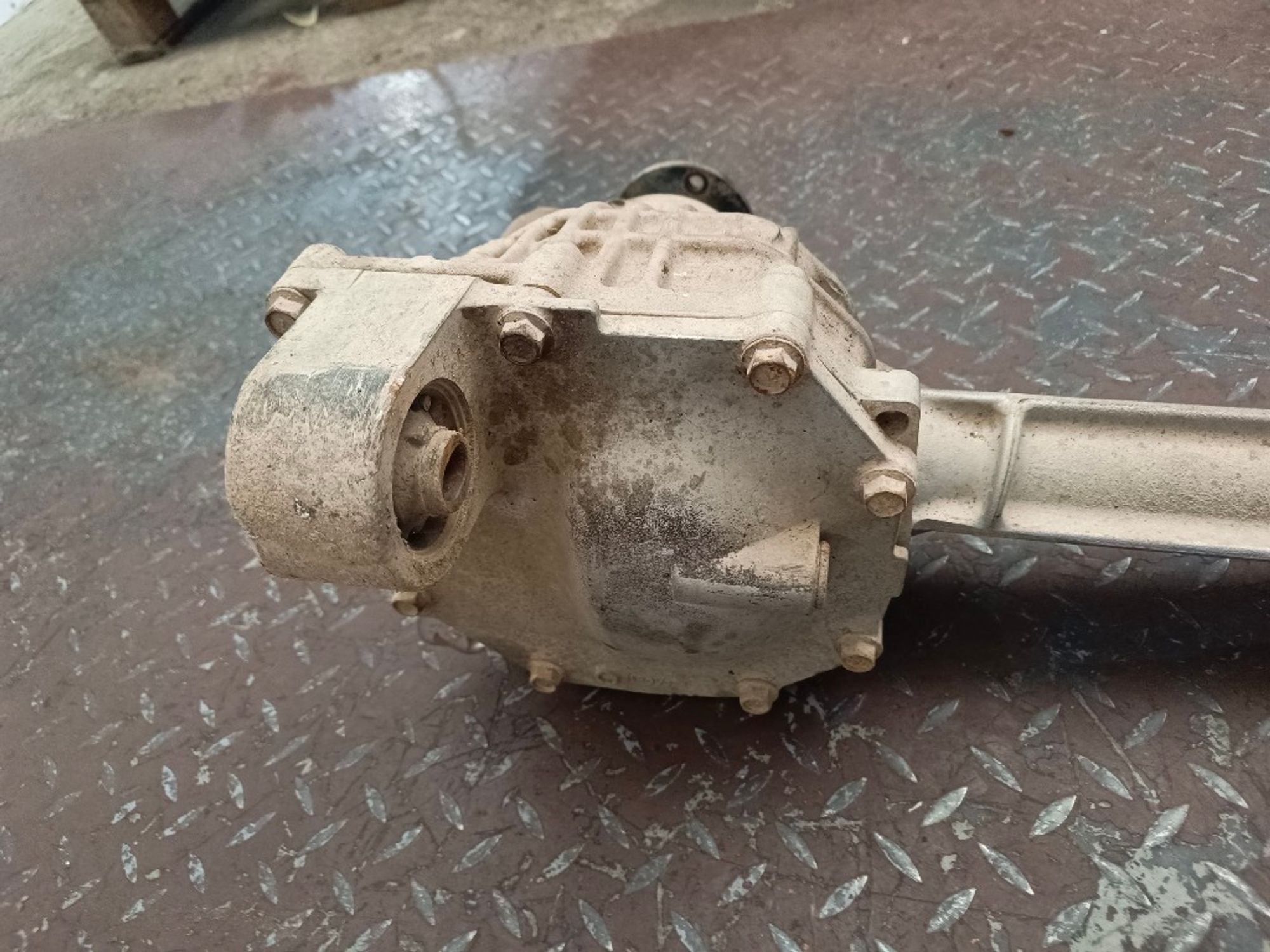 Редуктор моста передний Nissan Navara YD25DDTI, 50000 рублей, Ростов-на-Дону