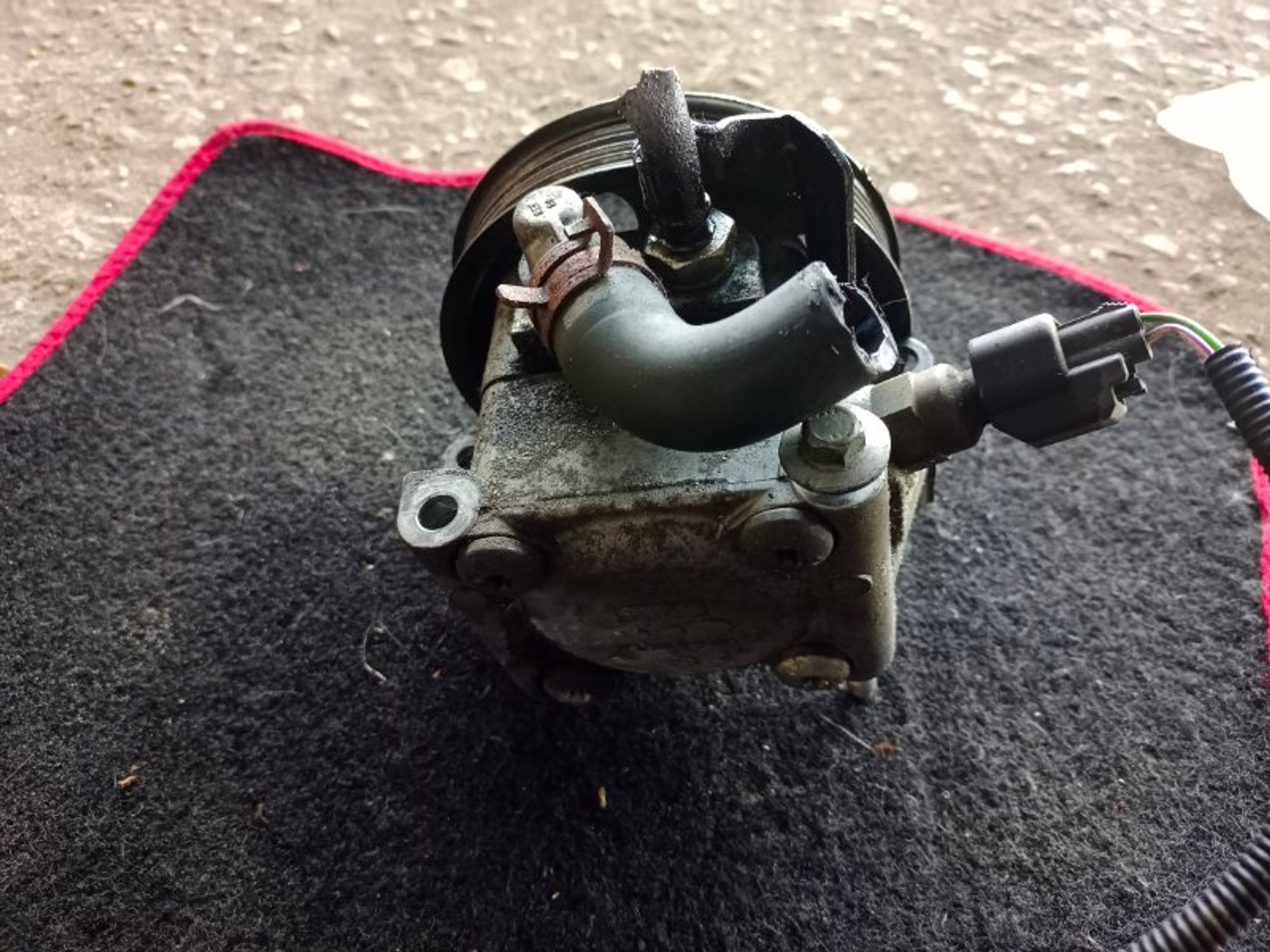 Насос гидроусилителя руля Ford Focus 2 HWDA, 3500 рублей, Ростов-на-Дону