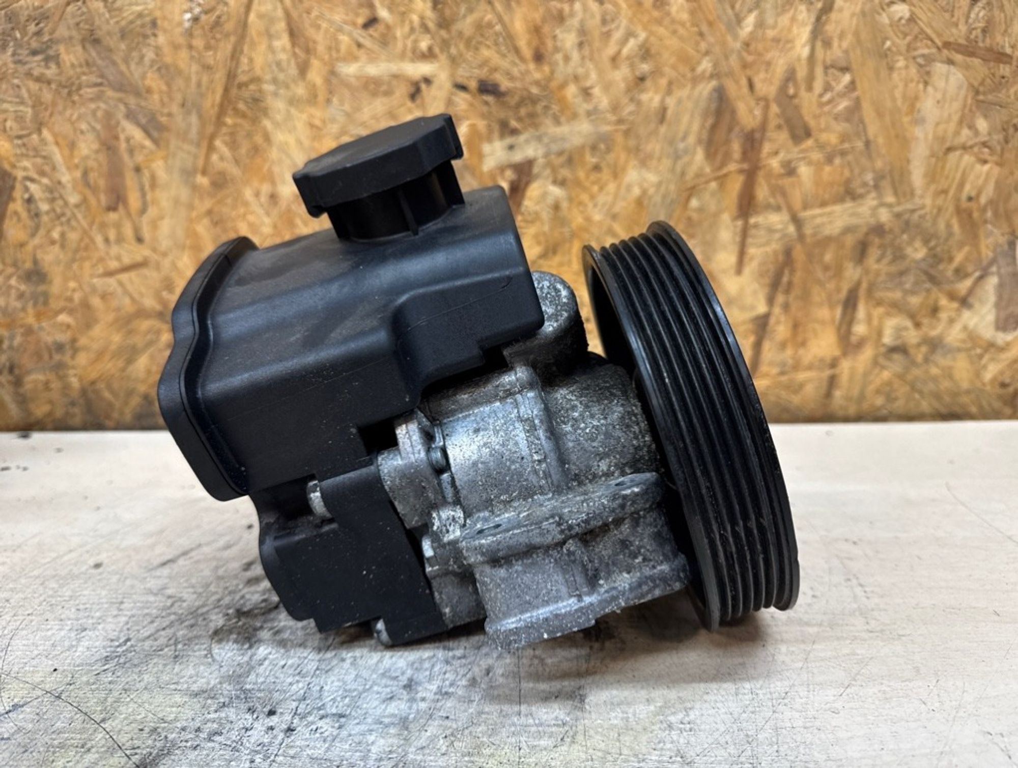 Насос гидроусилителя руля Mercedes-Benz E-Class, 4000 рублей, Ростов-на-Дону