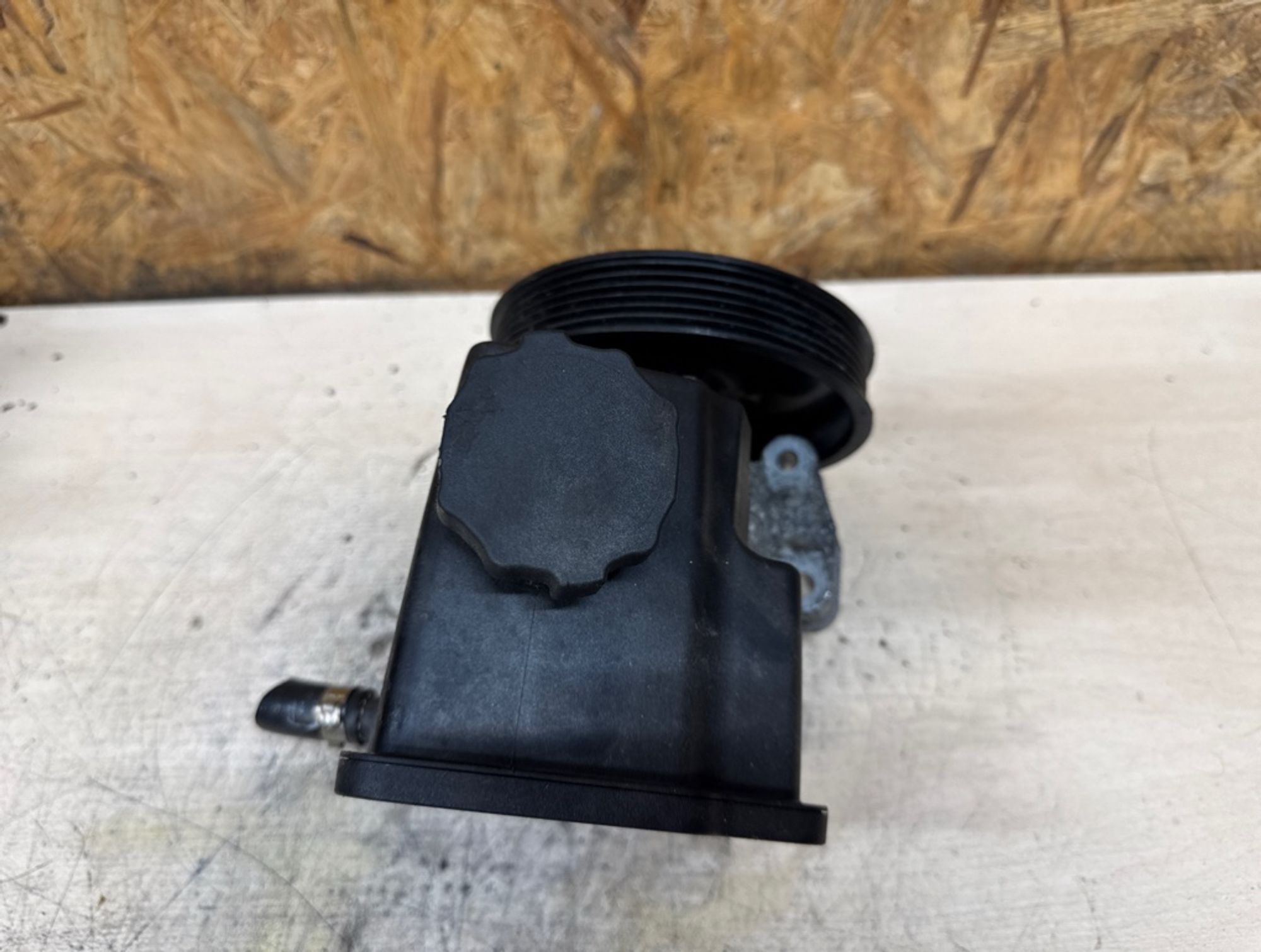 Насос гидроусилителя руля Mercedes-Benz E-Class, 4000 рублей, Ростов-на-Дону