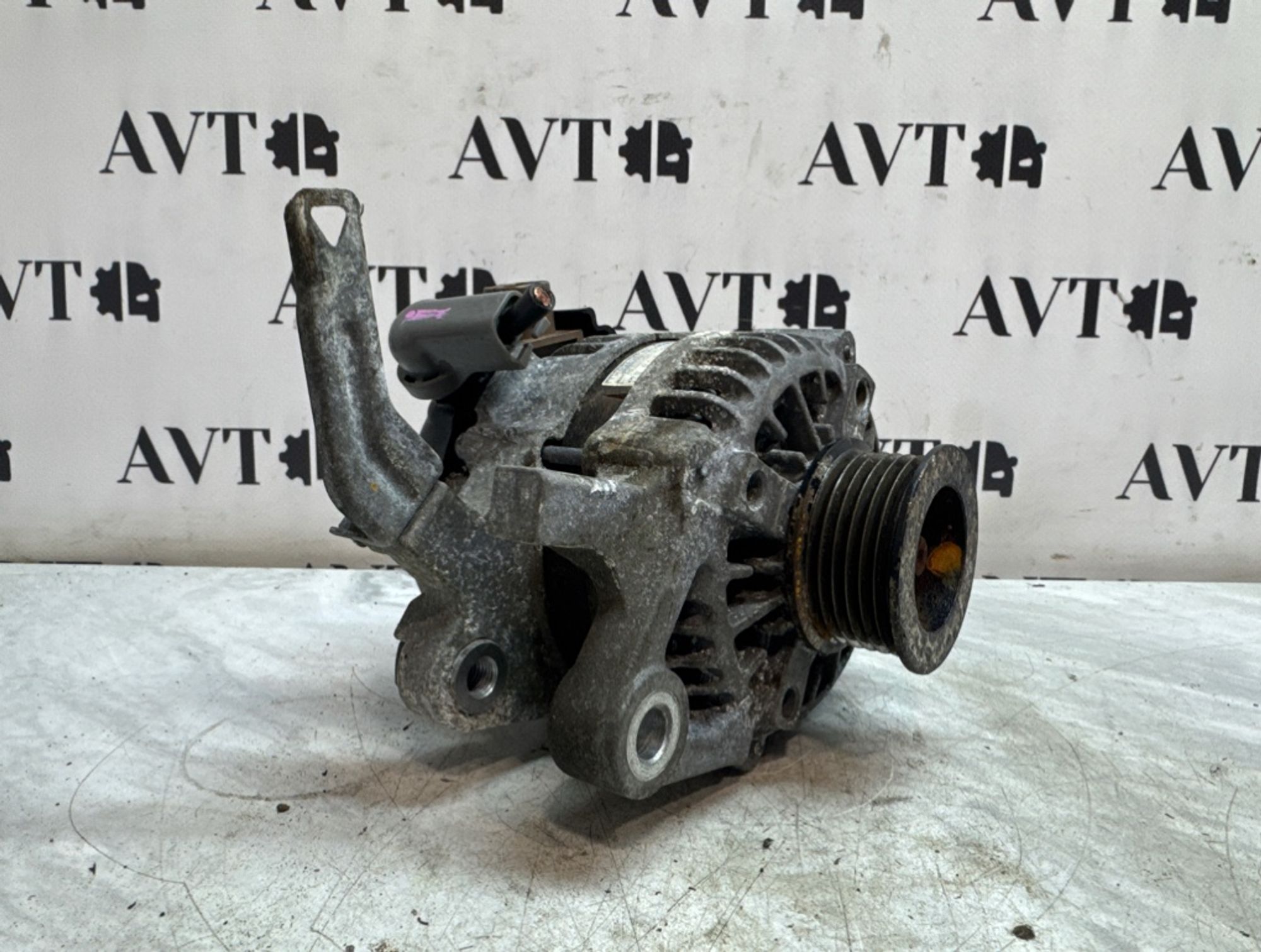 Генератор Toyota Yaris 1NR-FE, 5000 рублей, Ростов-на-Дону