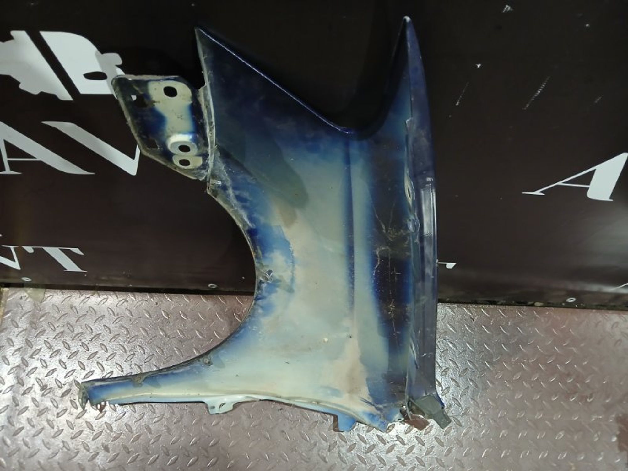 Крыло переднее правое Volkswagen Polo, 4000 рублей, Ростов-на-Дону