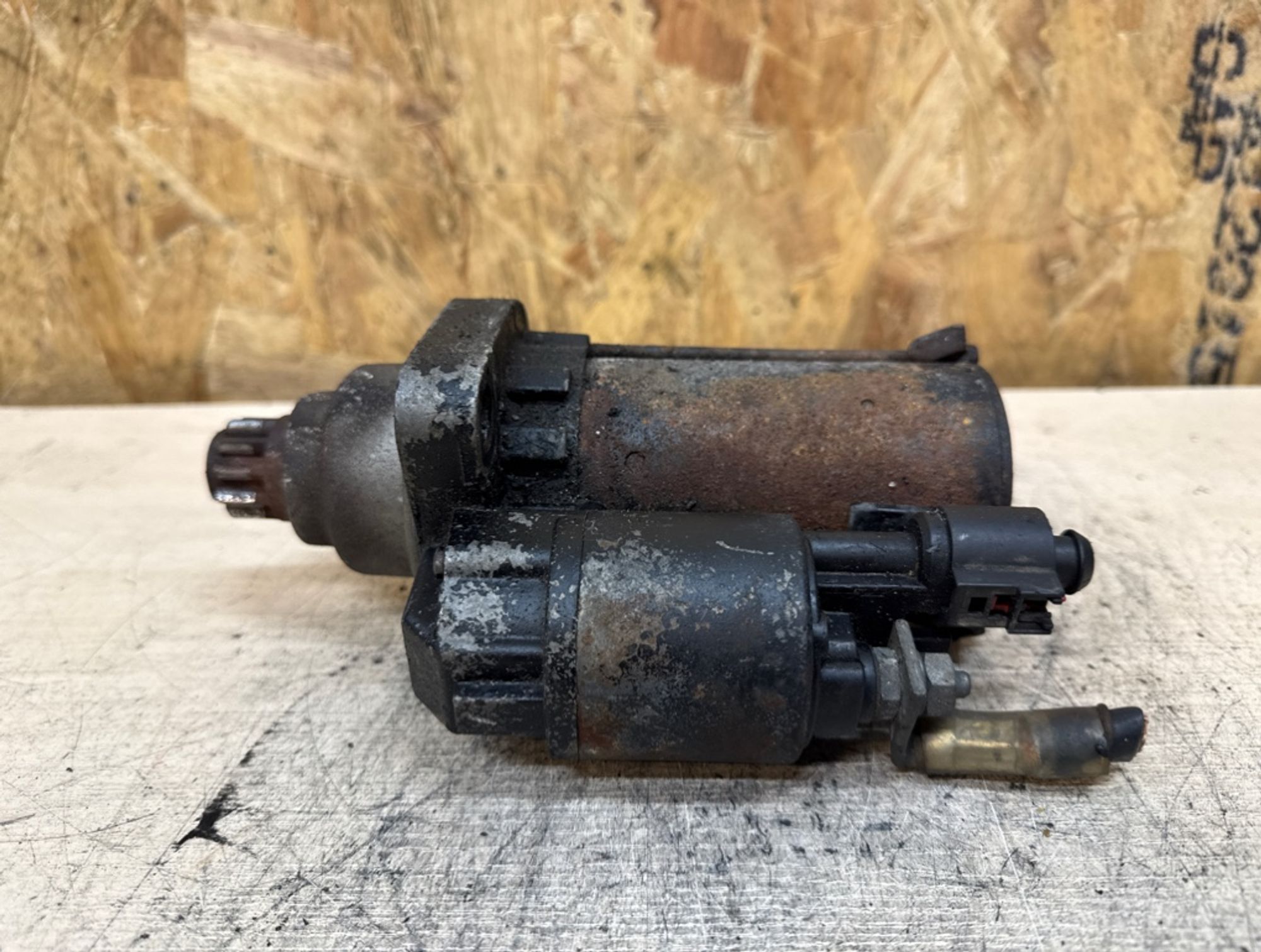 Стартер Volkswagen Passat BWA, 2000 рублей, Ростов-на-Дону