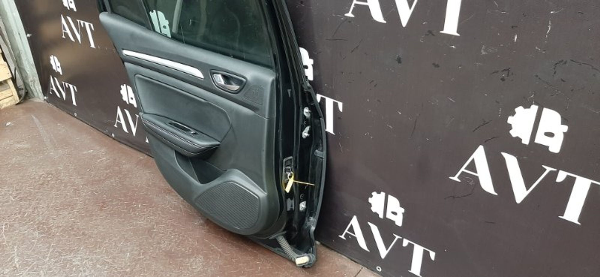 Дверь боковая задняя левая Renault Megane 4, 35000 рублей, Ростов-на-Дону