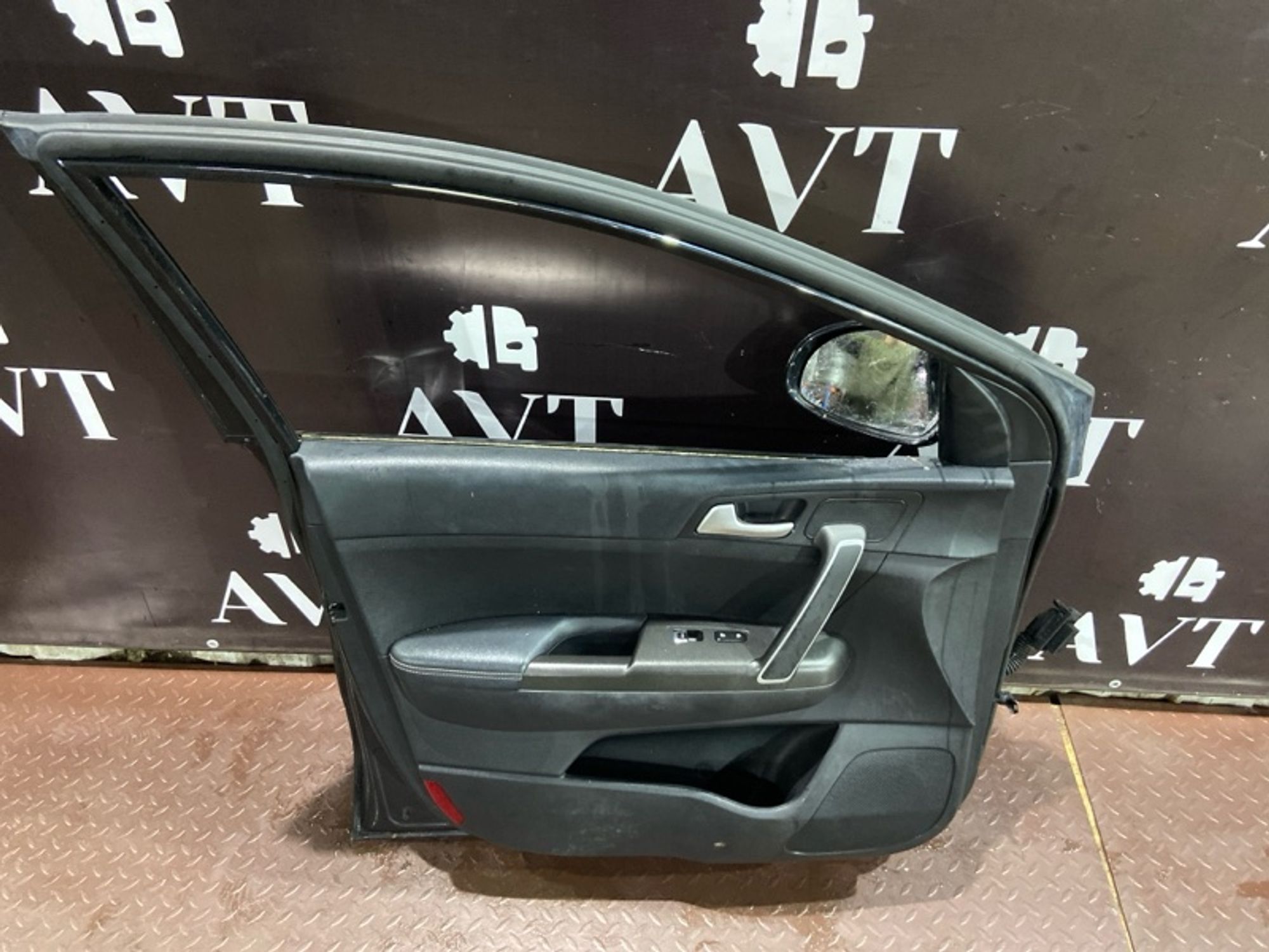 Дверь боковая передняя левая KIA Sportage 4, 50000 рублей, Ростов-на-Дону