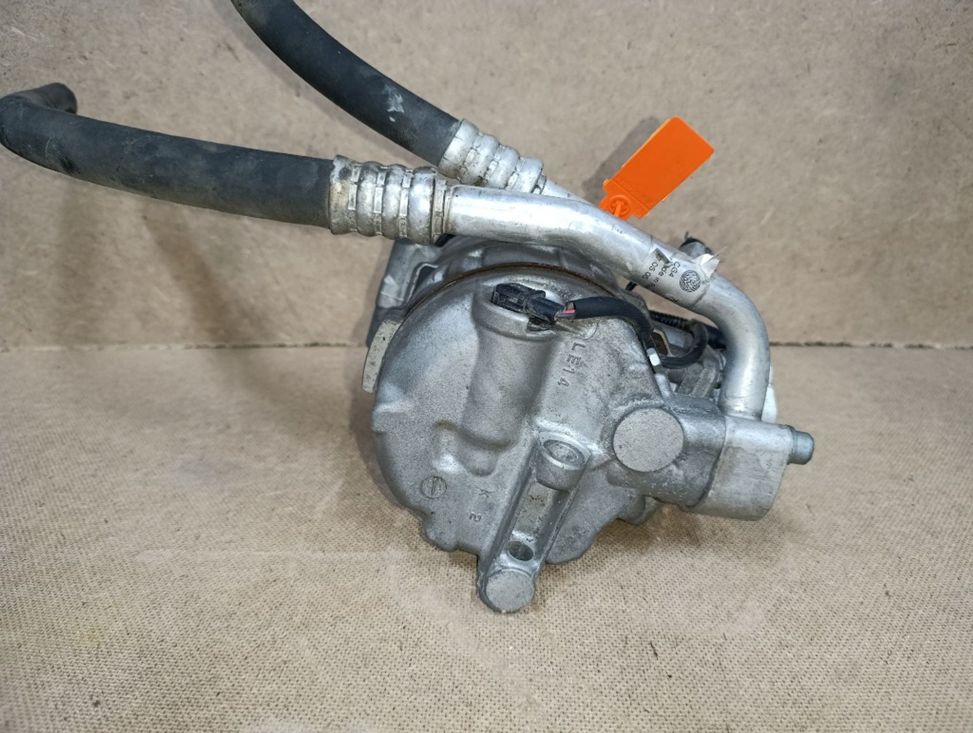 Компрессор кондиционера Volkswagen Touareg AXQ, 12000 рублей, Ростов-на-Дону