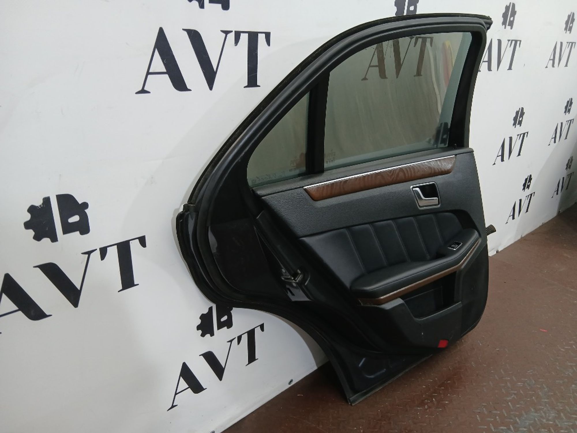 Дверь боковая задняя левая Mercedes-Benz E-Class, 11000 рублей, Ростов-на-Дону