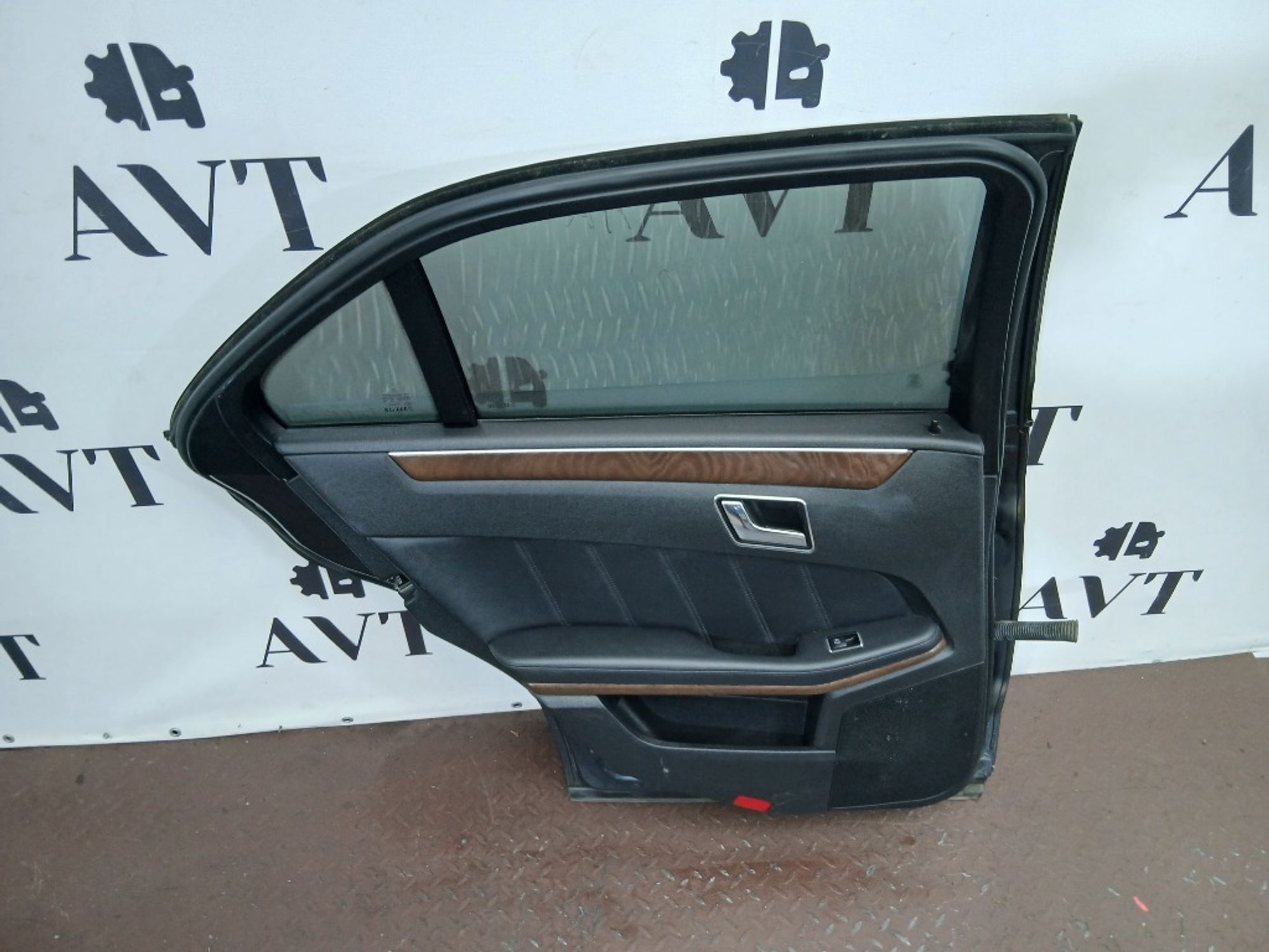 Дверь боковая задняя левая Mercedes-Benz E-Class, 11000 рублей, Ростов-на-Дону