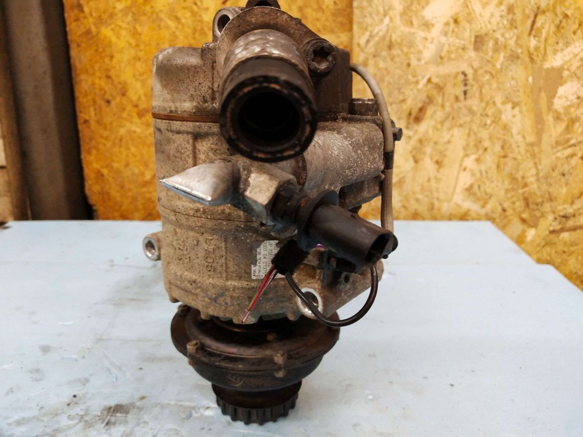 Компрессор кондиционера Volkswagen Touareg BPE, 15000 рублей, Ростов-на-Дону