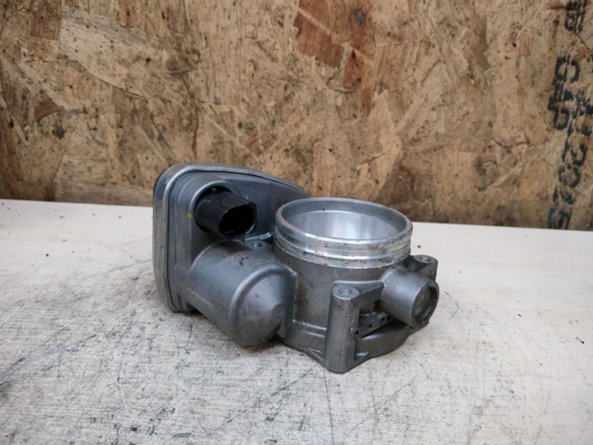 Дроссельная заслонка BMW 3 SERIES E90 N46B20BA, 3000 рублей, Ростов-на-Дону