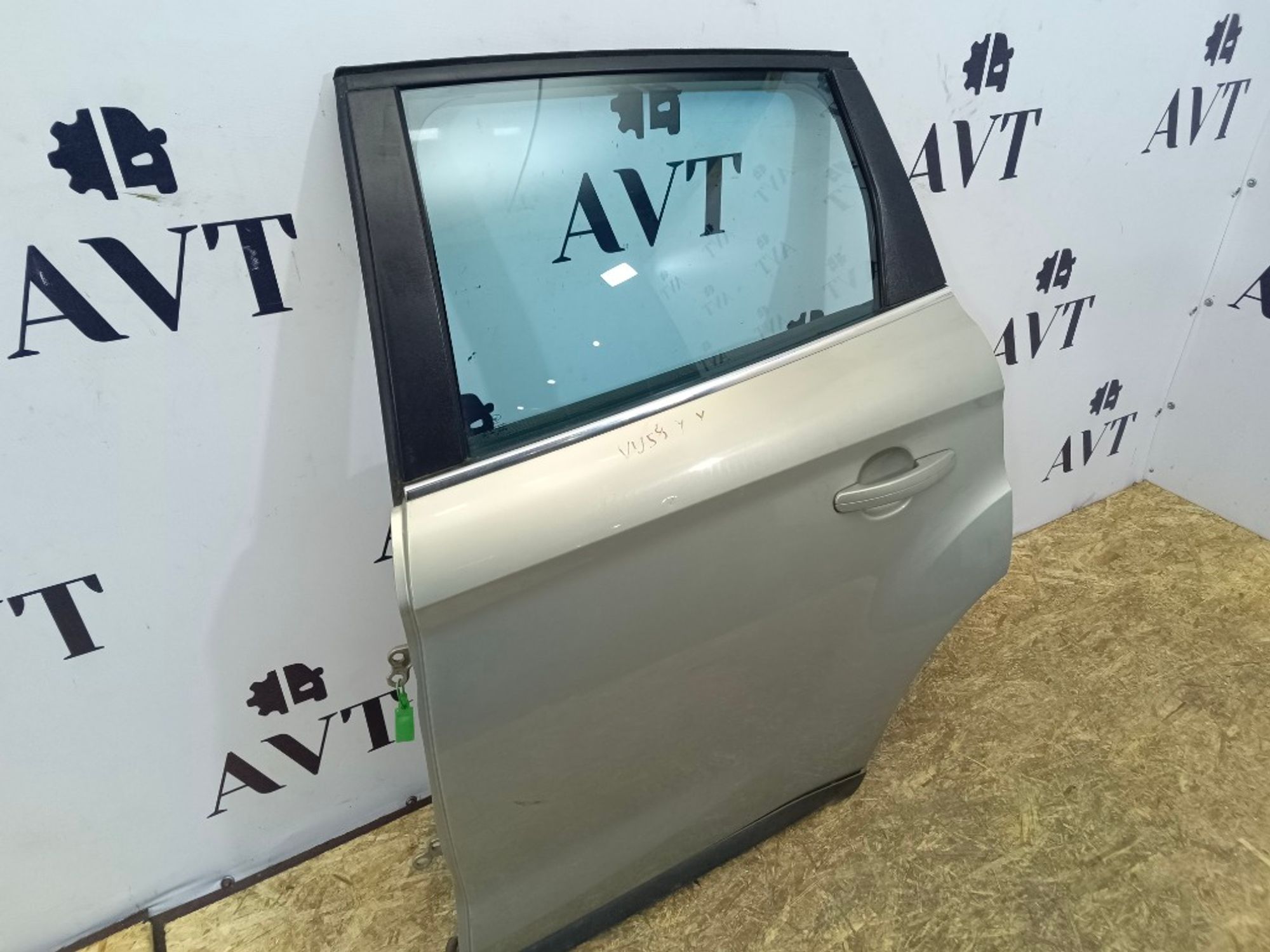 Дверь боковая задняя левая Ford Kuga, 8000 рублей, Ростов-на-Дону