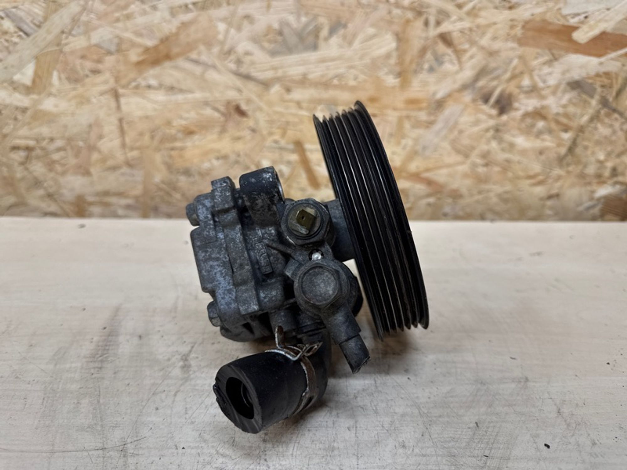 Насос гидроусилителя руля KIA Sorento D4CB 2008, 3000 рублей, Ростов-на-Дону