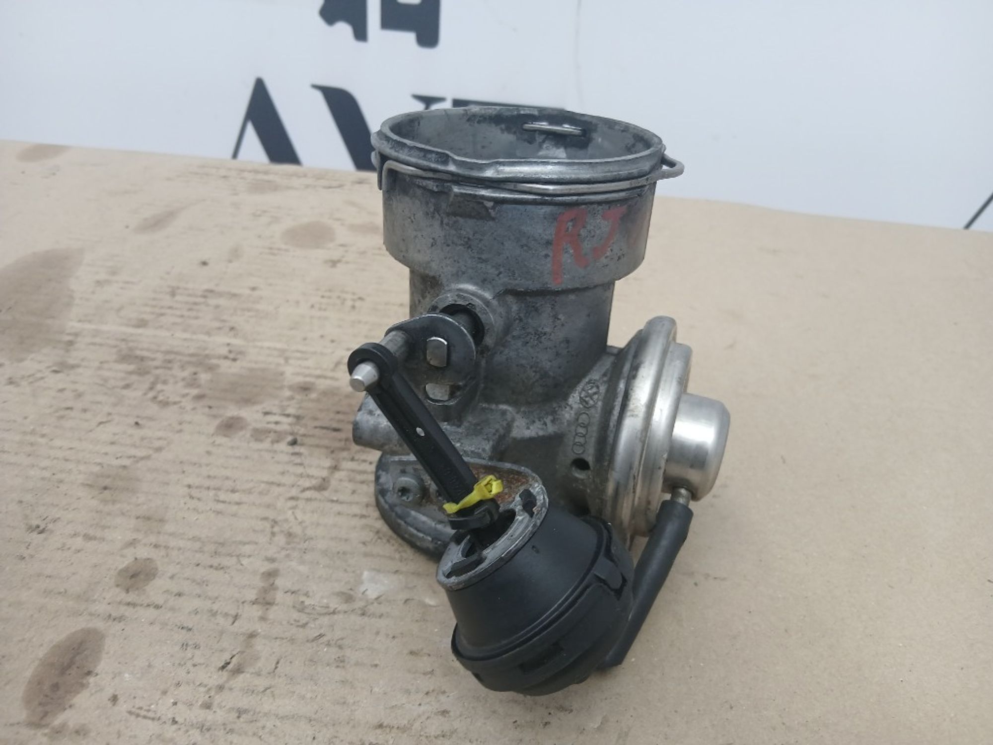 Дроссельная заслонка Volkswagen Transporter AXD, 3000 рублей, Ростов-на-Дону