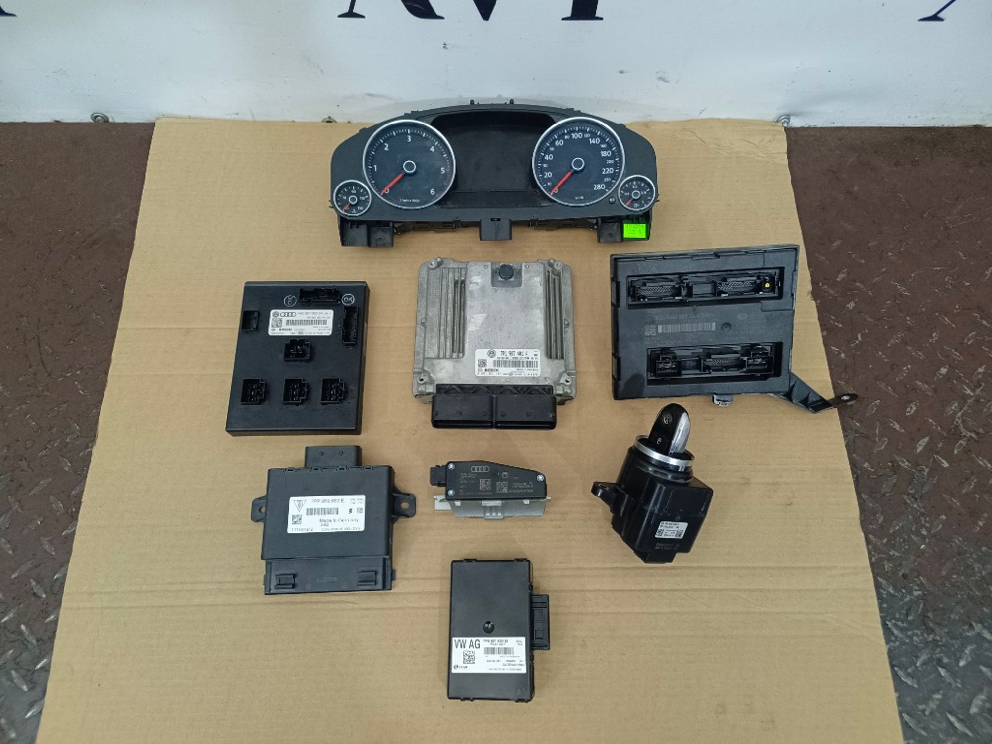 Комплект зажигания Volkswagen Touareg FL CRCA CRC, 70000 рублей, Ростов-на-Дону