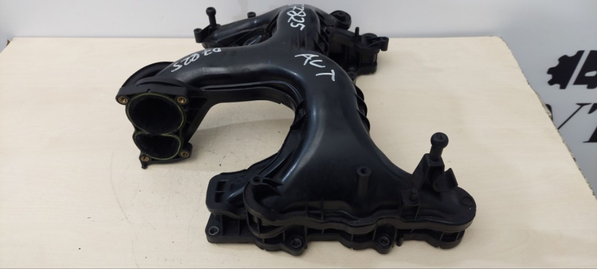 Коллектор впускной Volkswagen Touareg NF CRCA CRC, 3000 рублей, Ростов-на-Дону