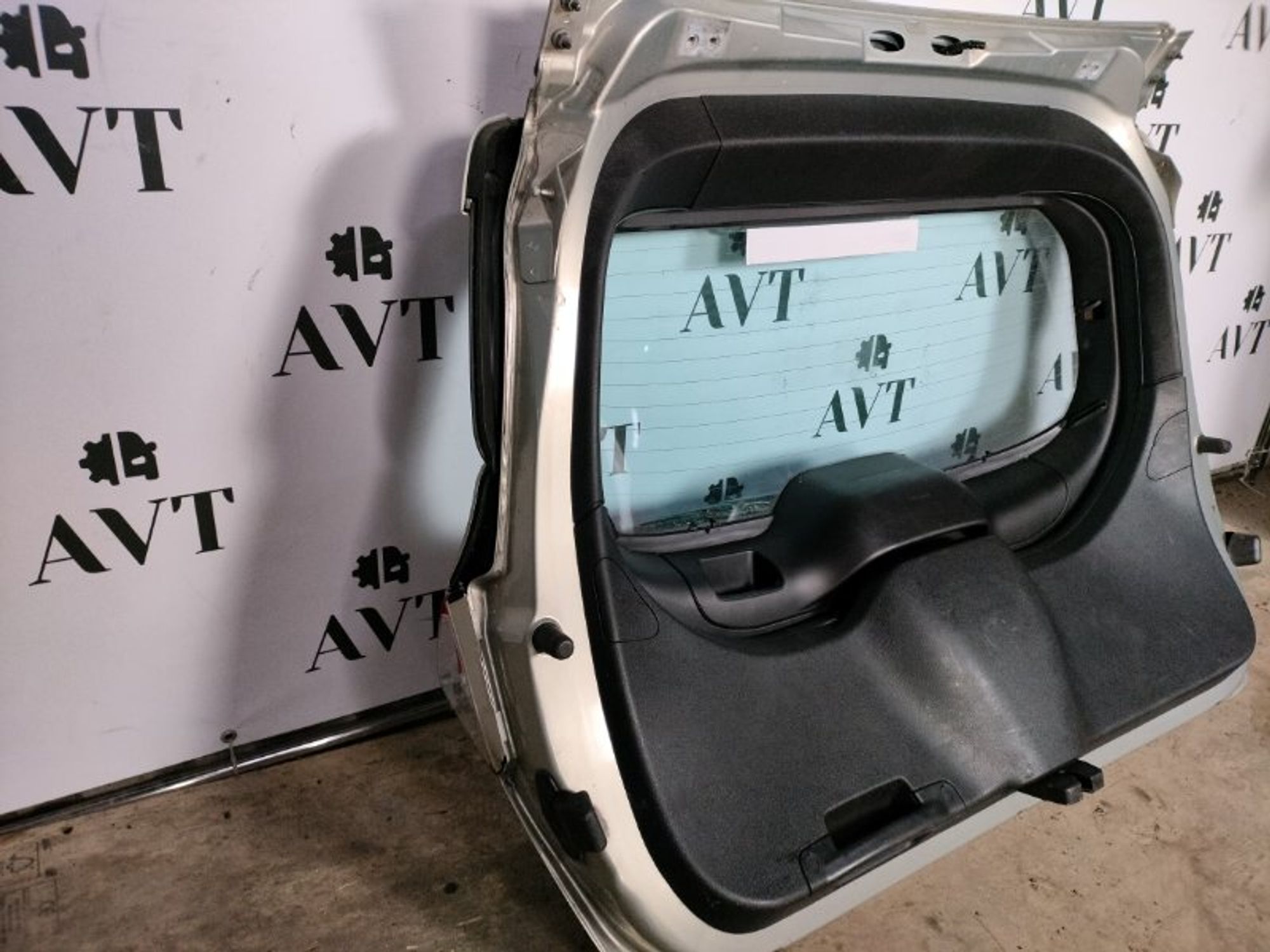 Крышка багажника Ford Kuga, 18000 рублей, Ростов-на-Дону