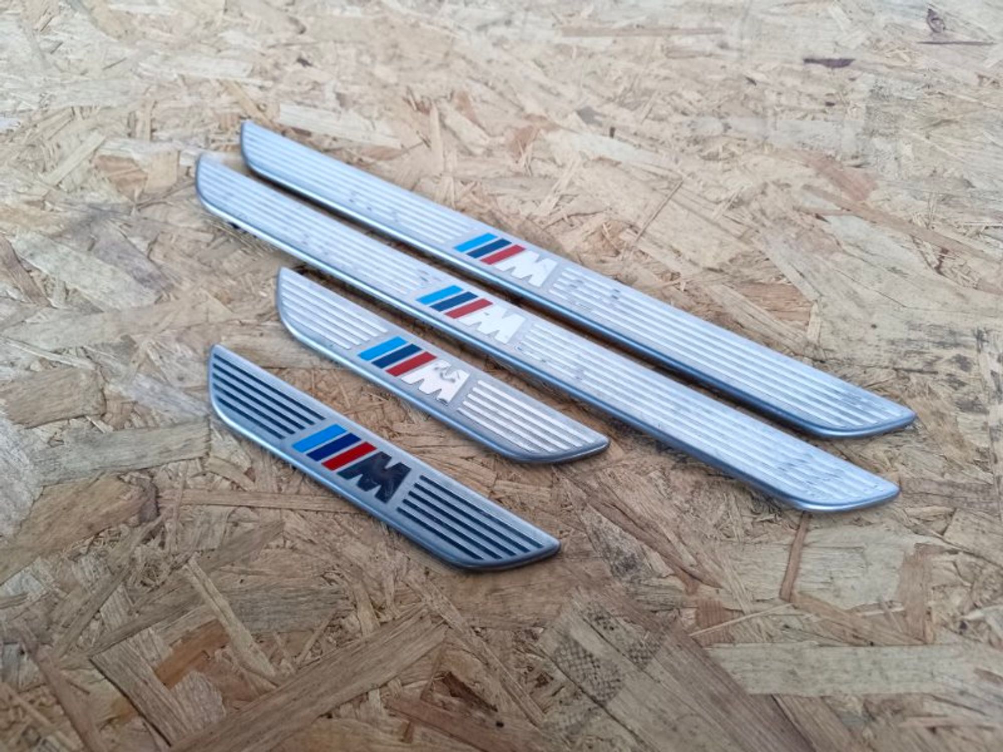 Накладка на порог салона BMW X5 E70 N57D30B, 14000 рублей, Ростов-на-Дону