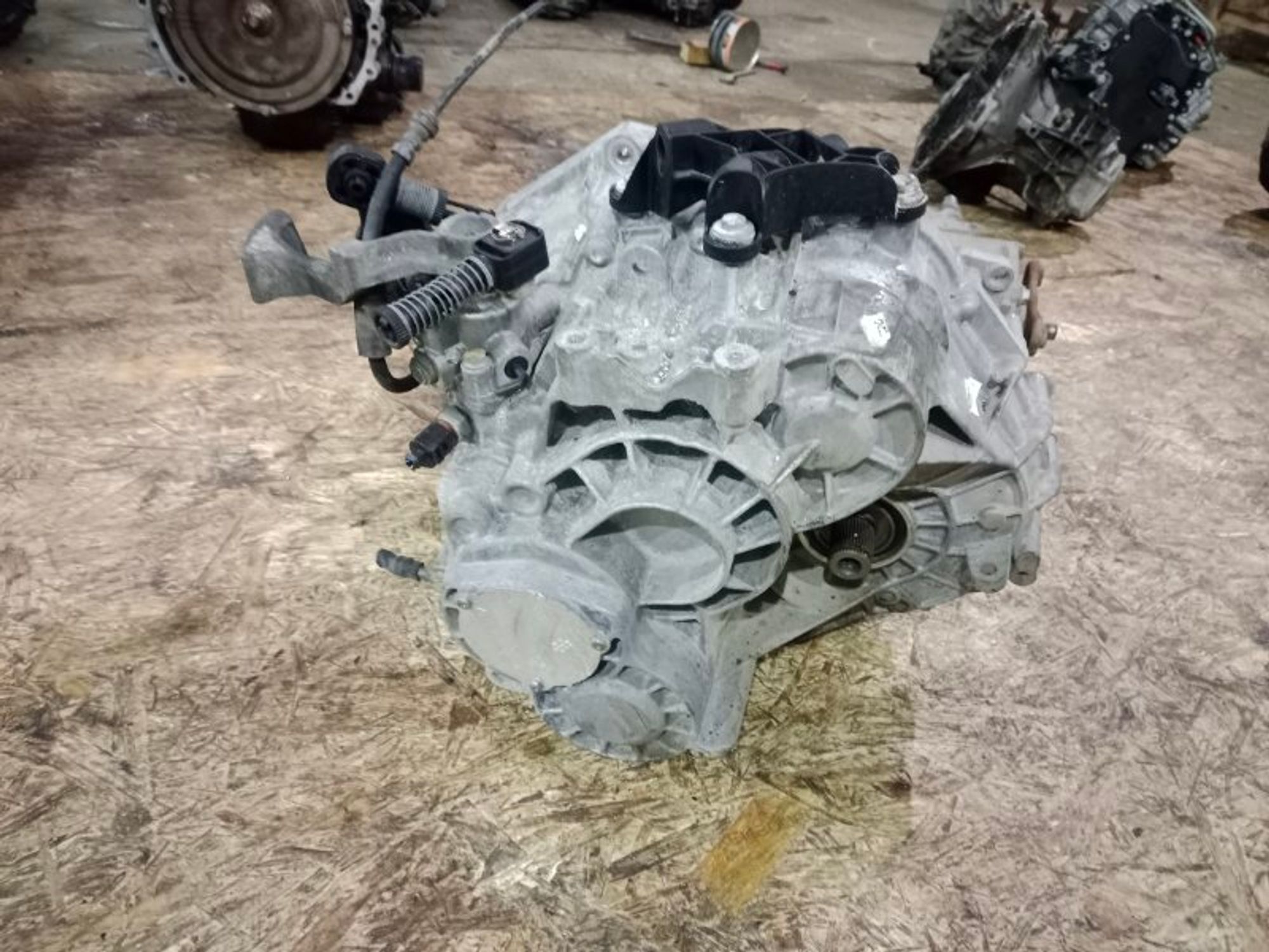 МКПП Volkswagen Tiguan CFGB, 37000 рублей, Ростов-на-Дону