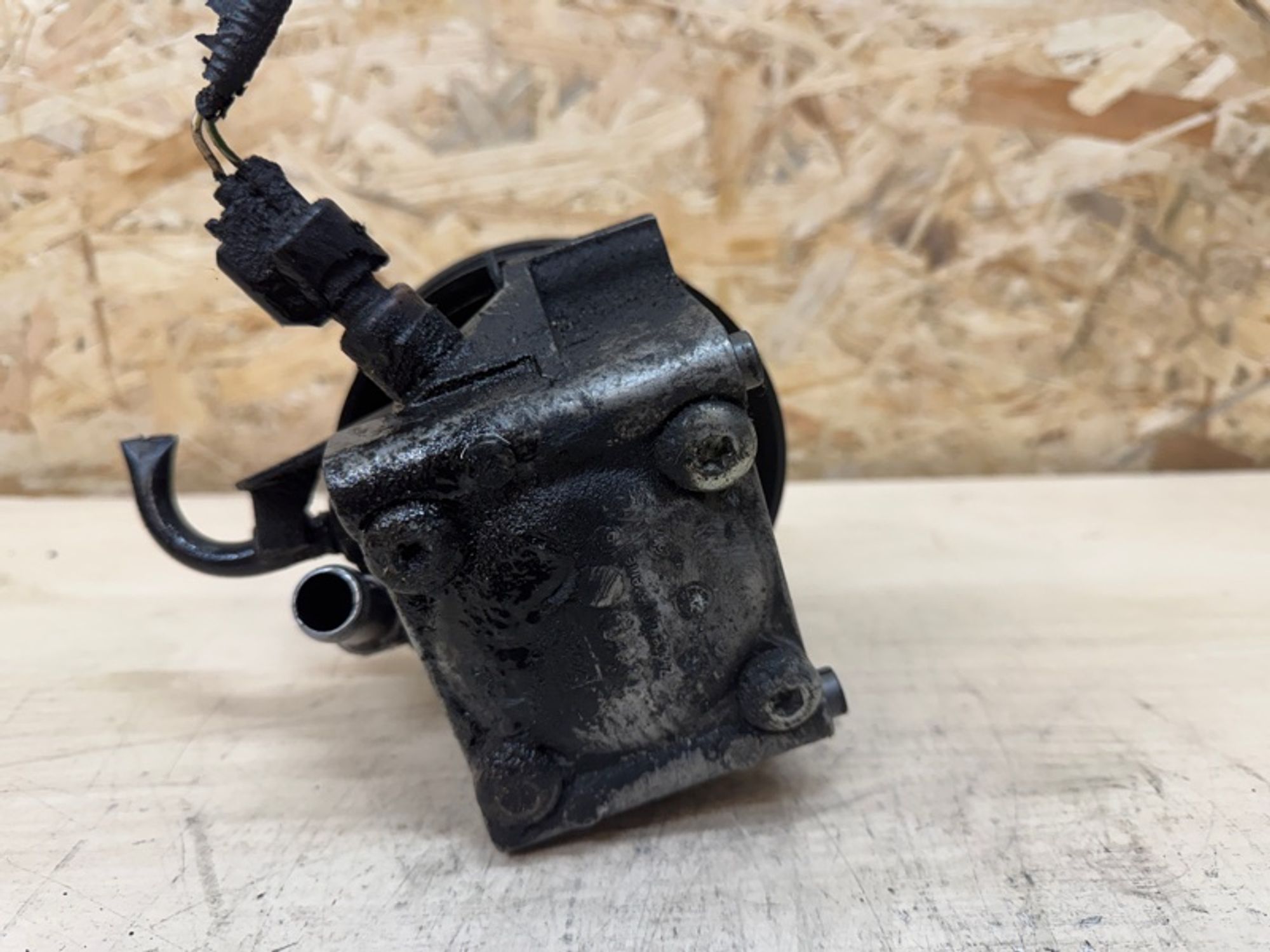 Насос гидроусилителя руля Ford Focus HXDB, 3500 рублей, Ростов-на-Дону