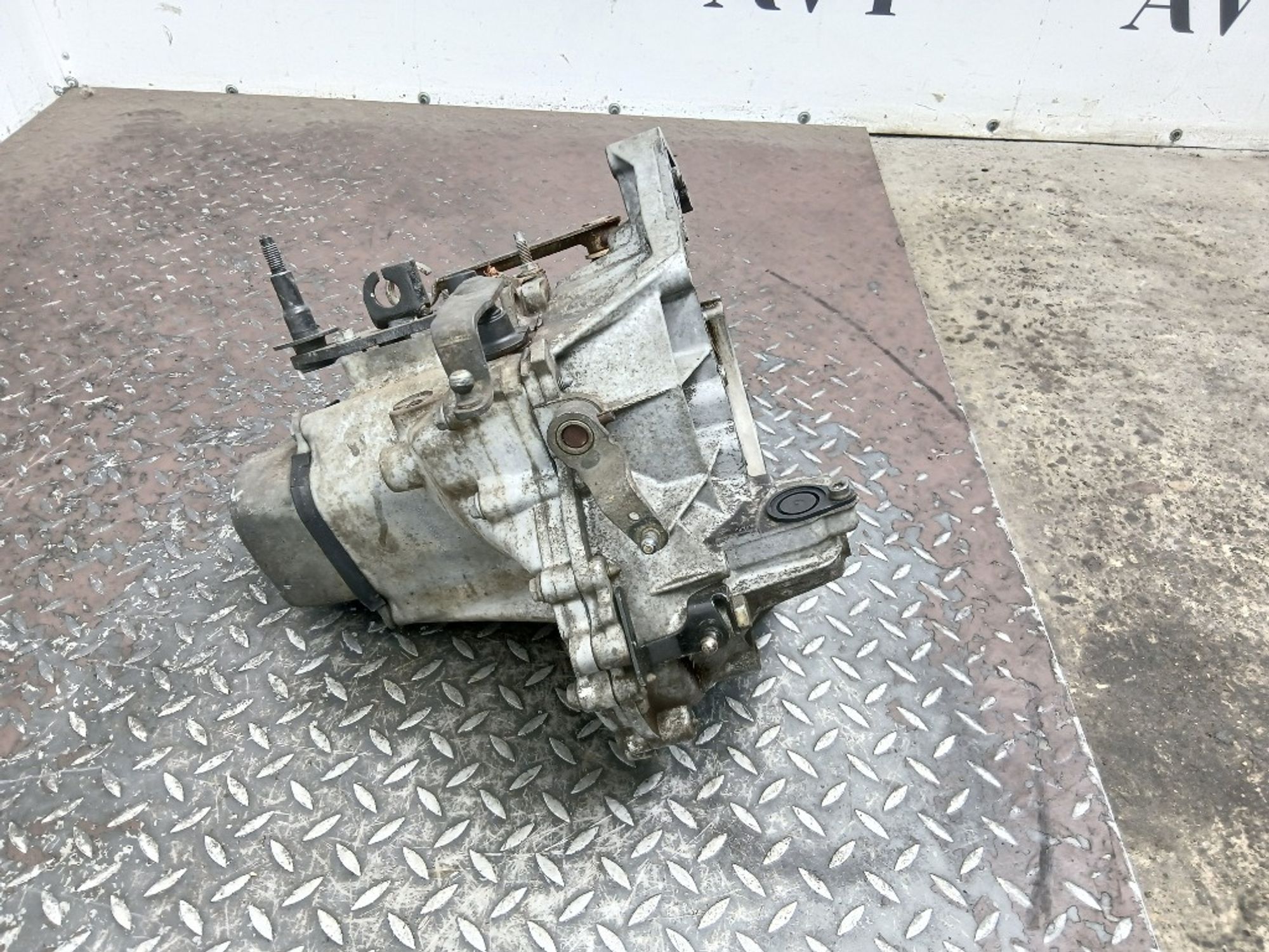 МКПП Peugeot 207 KFW, 18000 рублей, Ростов-на-Дону