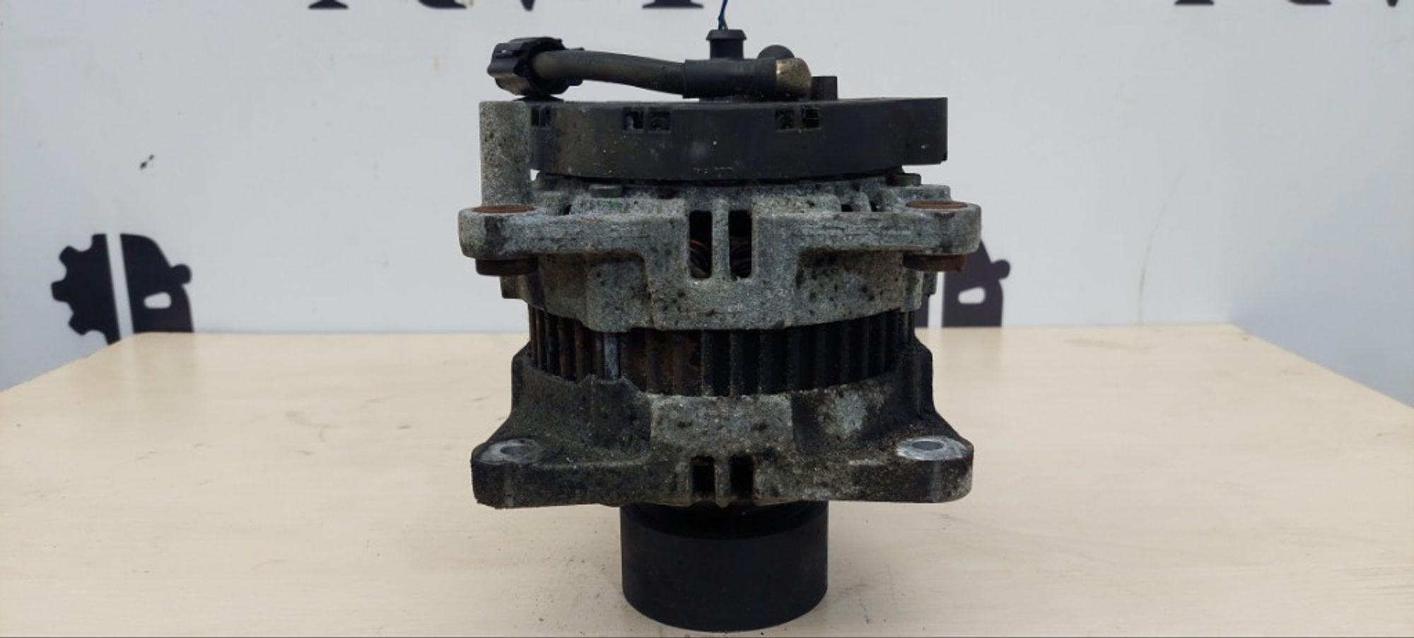 Генератор Volkswagen Transporter AXD, 7500 рублей, Ростов-на-Дону