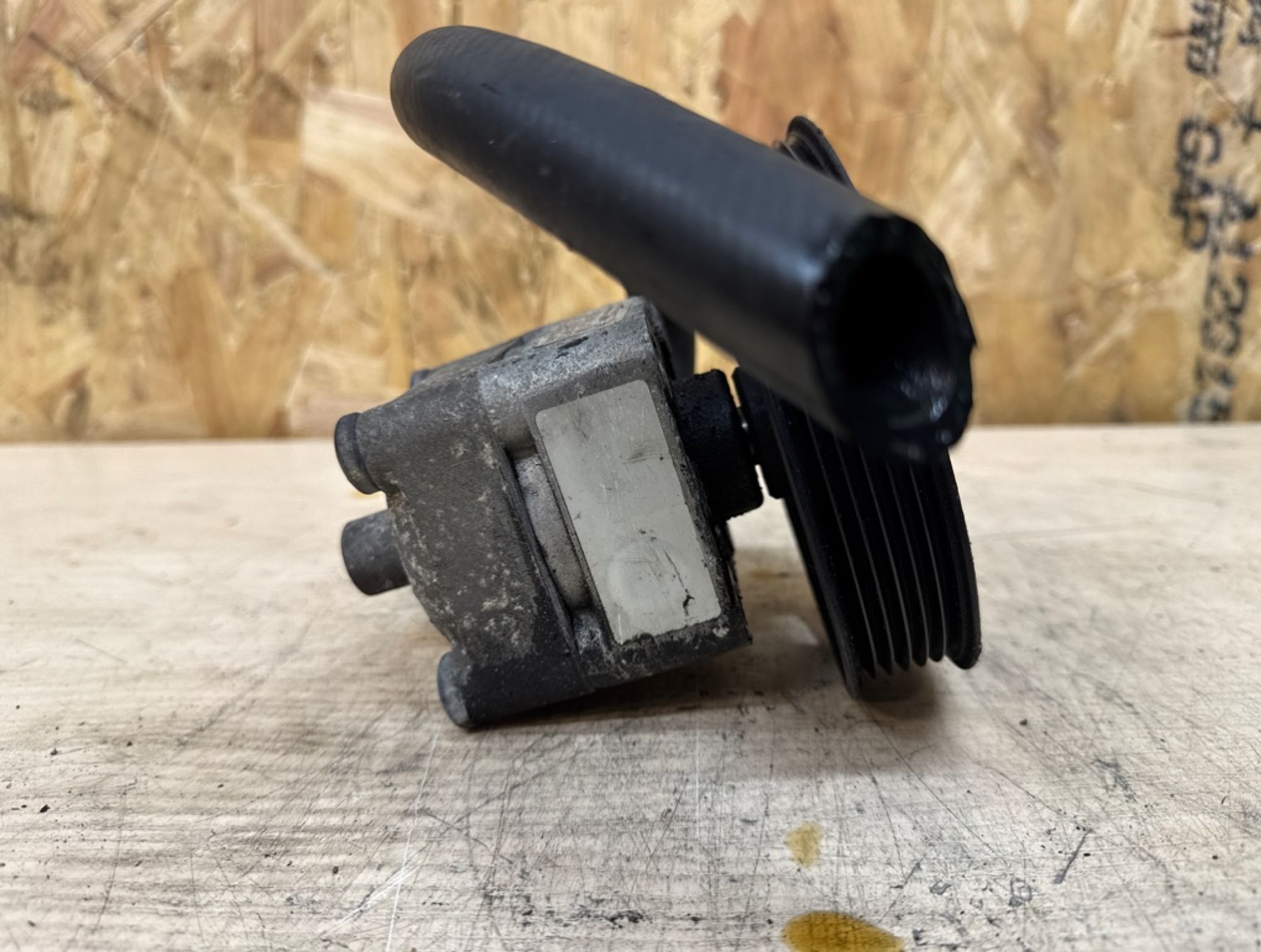 Насос гидроусилителя руля Volvo XC90 D5244T4, 6000 рублей, Ростов-на-Дону