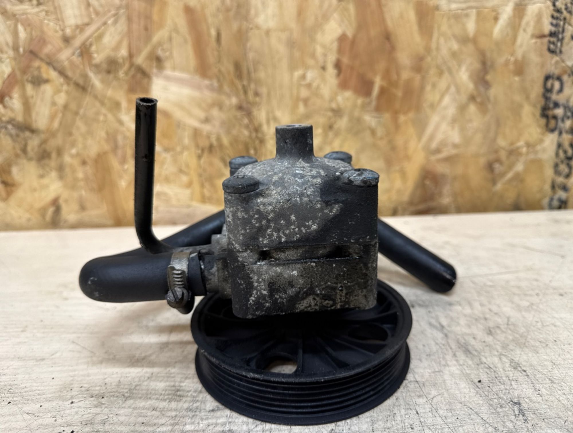 Насос гидроусилителя руля Volvo XC90 D5244T4, 6000 рублей, Ростов-на-Дону