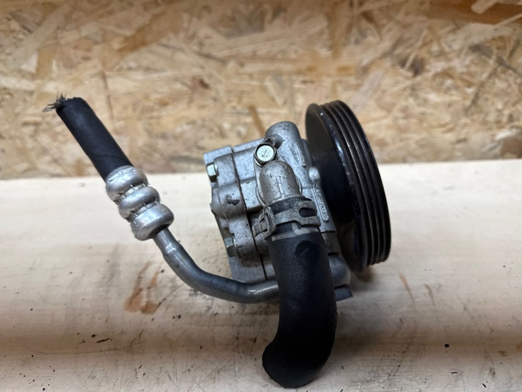 Насос гидроусилителя руля Chevrolet Cruze F18D4, 3000 рублей, Ростов-на-Дону