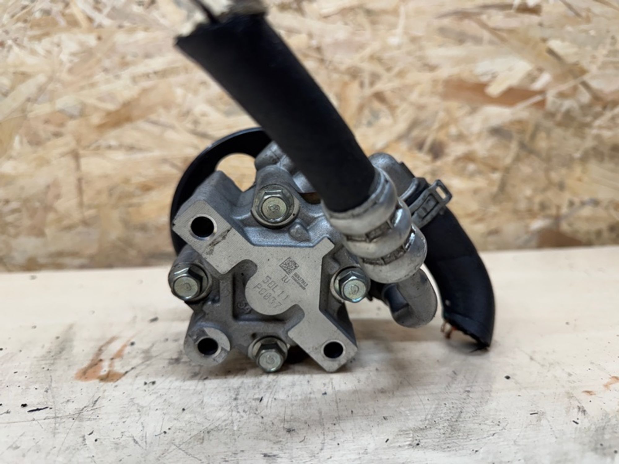 Насос гидроусилителя руля Chevrolet Cruze F18D4, 3000 рублей, Ростов-на-Дону