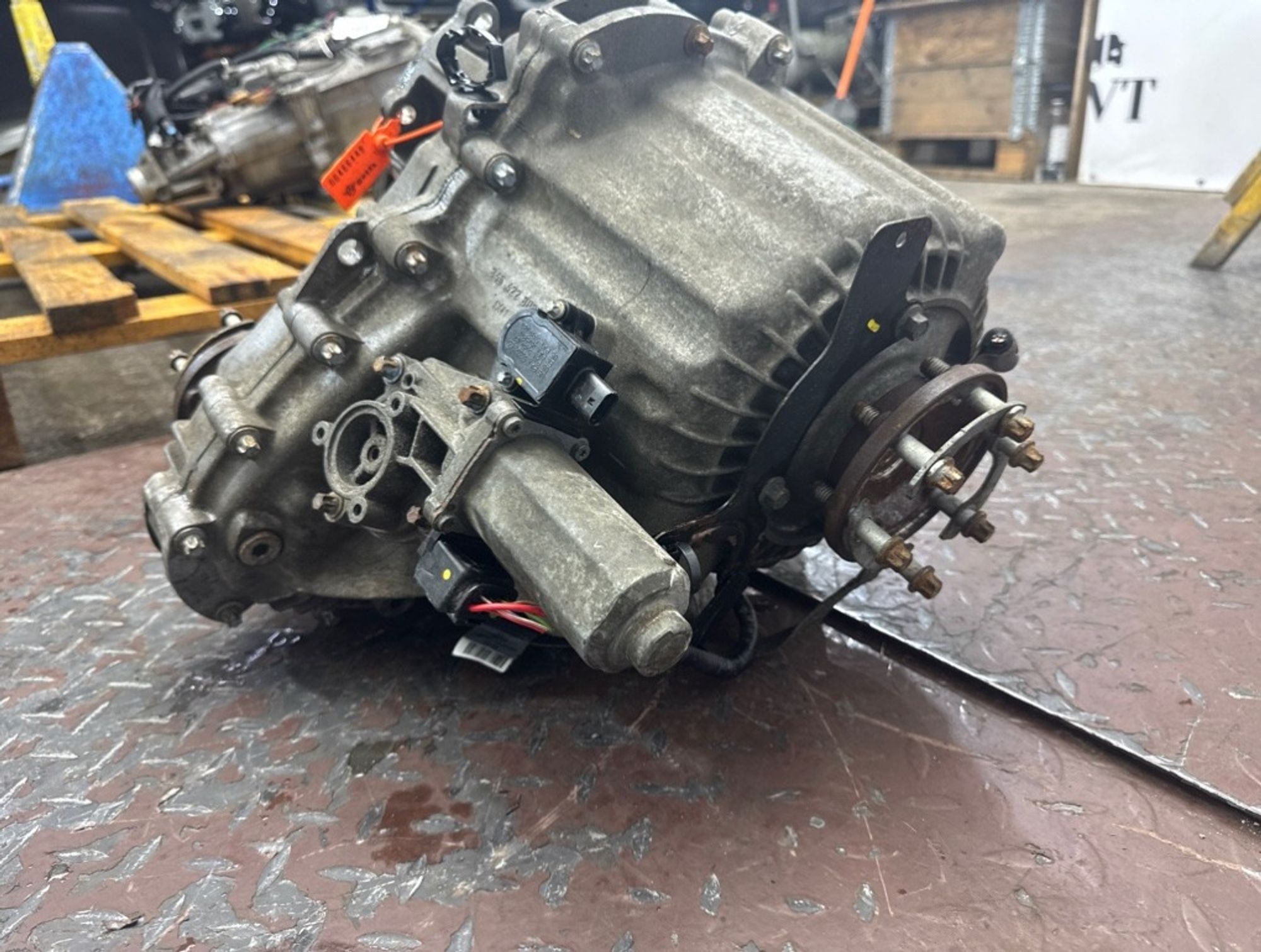 Раздаточная коробка Land Rover Range Rover Sport, 17000 рублей, Ростов-на-Дону