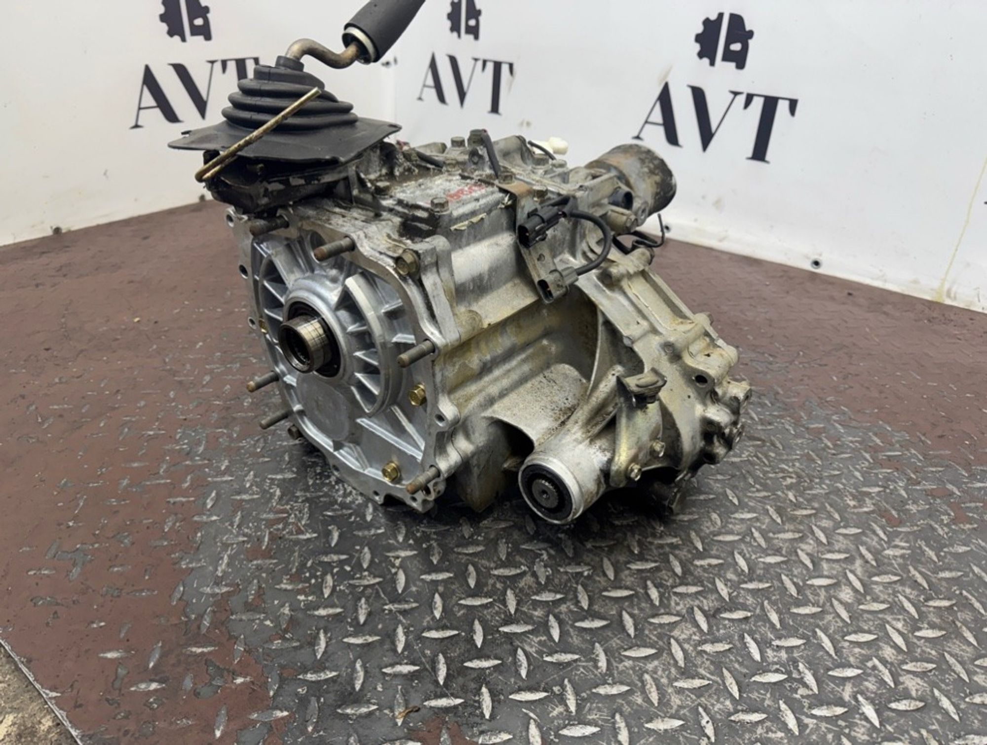 Раздаточная коробка Mitsubishi Pajero 3 6G72, 15000 рублей, Ростов-на-Дону