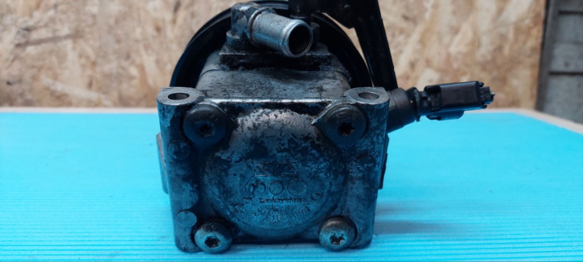 Насос гидроусилителя руля Ford Focus HXDB, 3500 рублей, Ростов-на-Дону