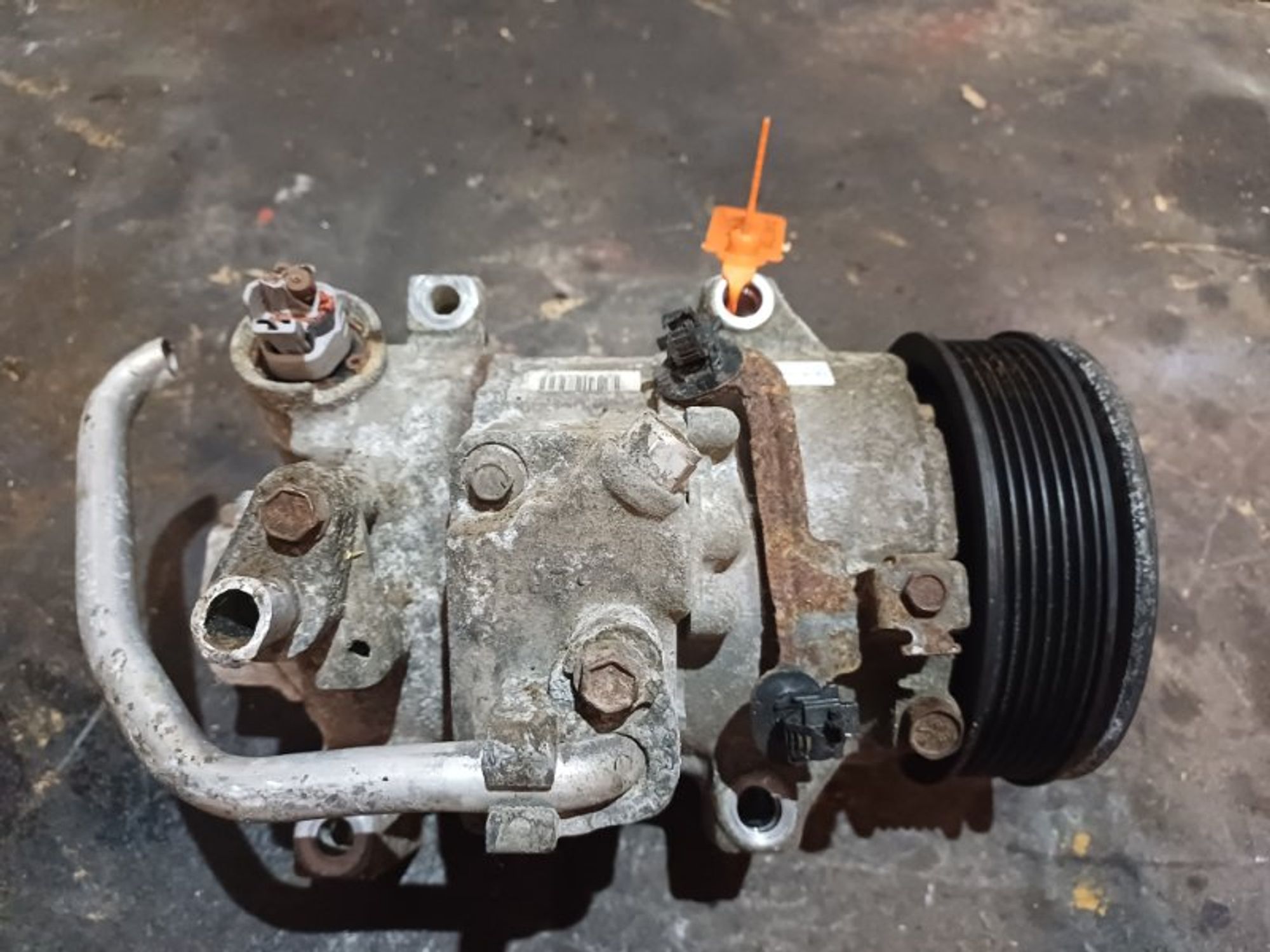 Компрессор кондиционера Toyota Auris 1ZR-FE, 7000 рублей, Ростов-на-Дону