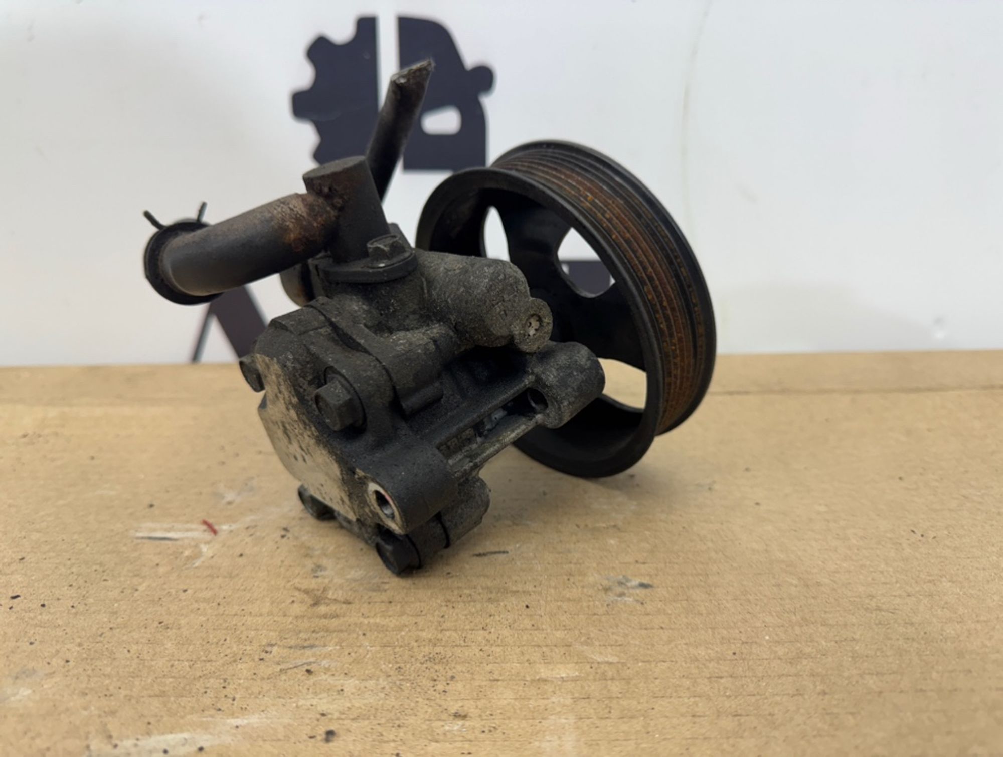 Насос гидроусилителя руля KIA Sorento BL D4CB, 3000 рублей, Ростов-на-Дону