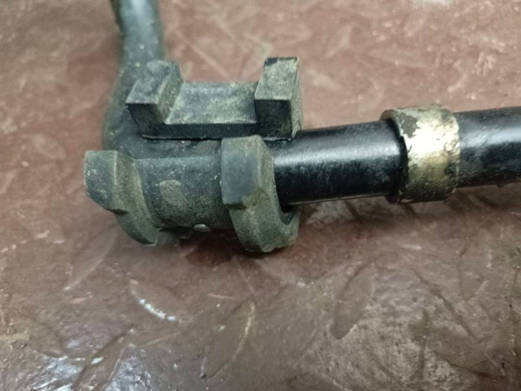 Стабилизатор поперечной устойчивости передний, 3000 рублей, Ростов-на-Дону