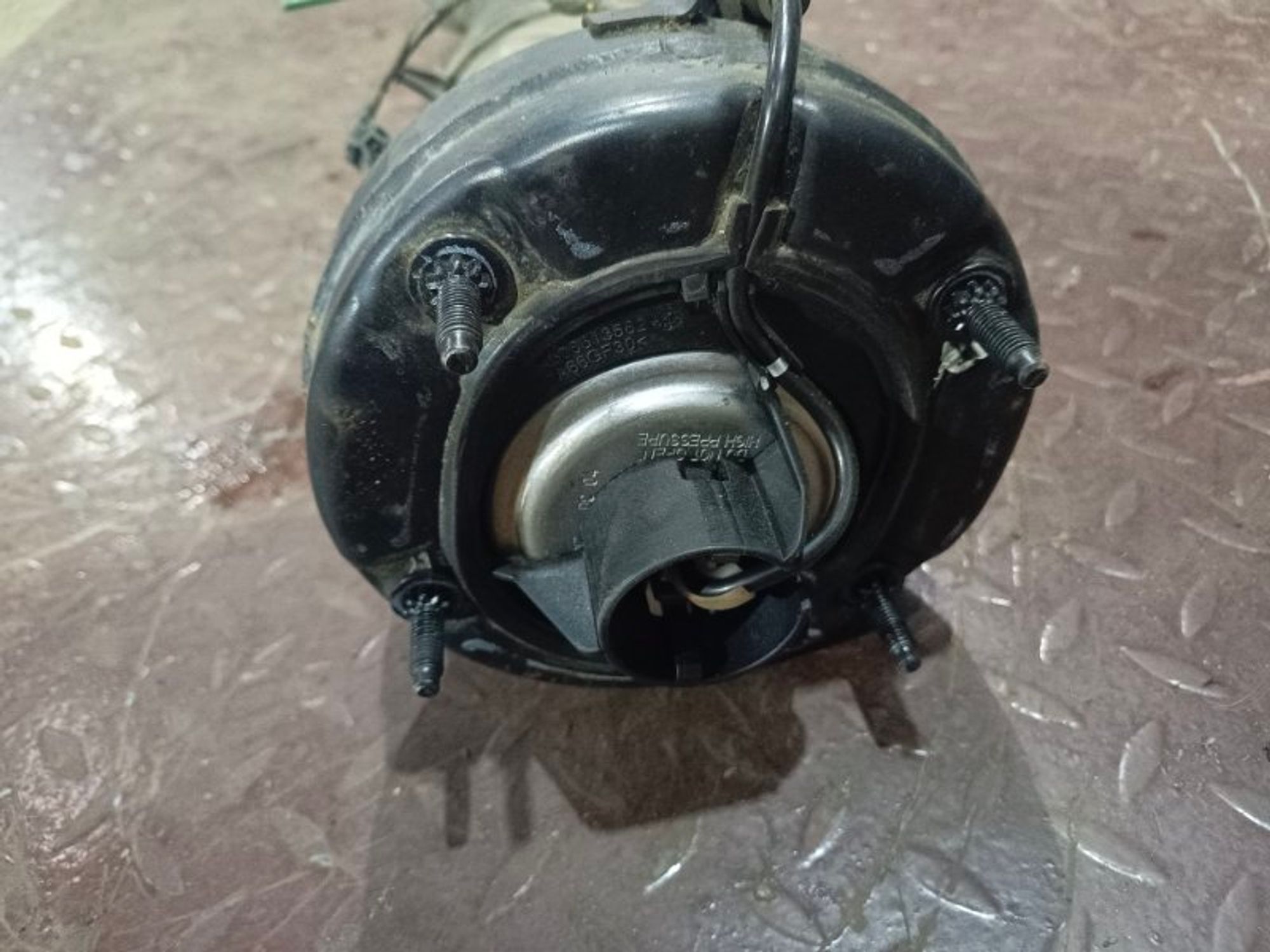 Амортизатор подвески передний правый Audi A6, 28000 рублей, Ростов-на-Дону