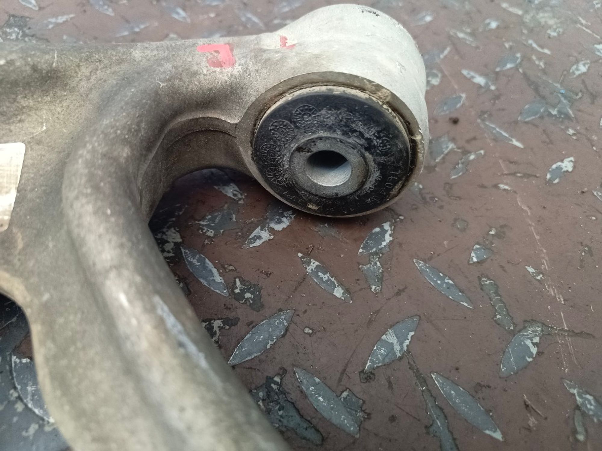 Рычаг подвески нижний передний левый Volkswagen, 6000 рублей, Ростов-на-Дону