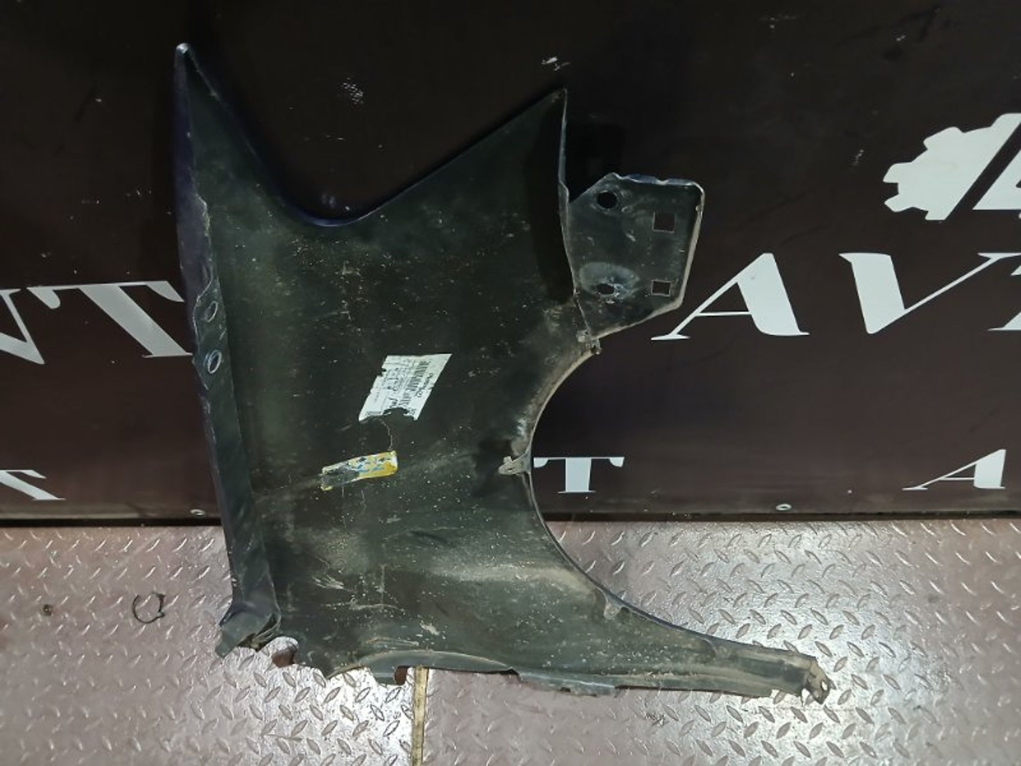 Крыло Volkswagen Polo, 4000 рублей, Ростов-на-Дону