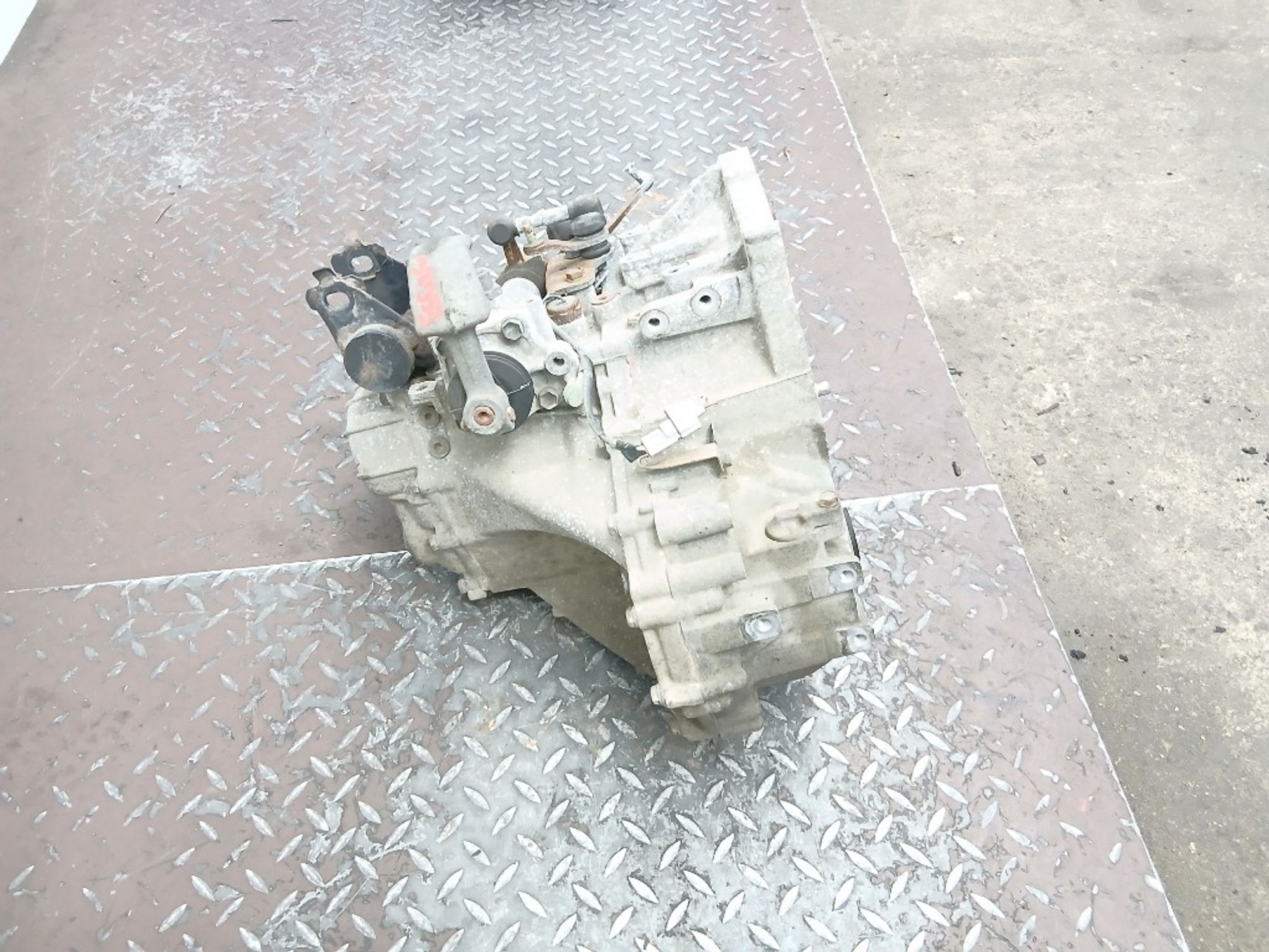 МКПП Toyota Auris 1ZR-FE, 30000 рублей, Ростов-на-Дону