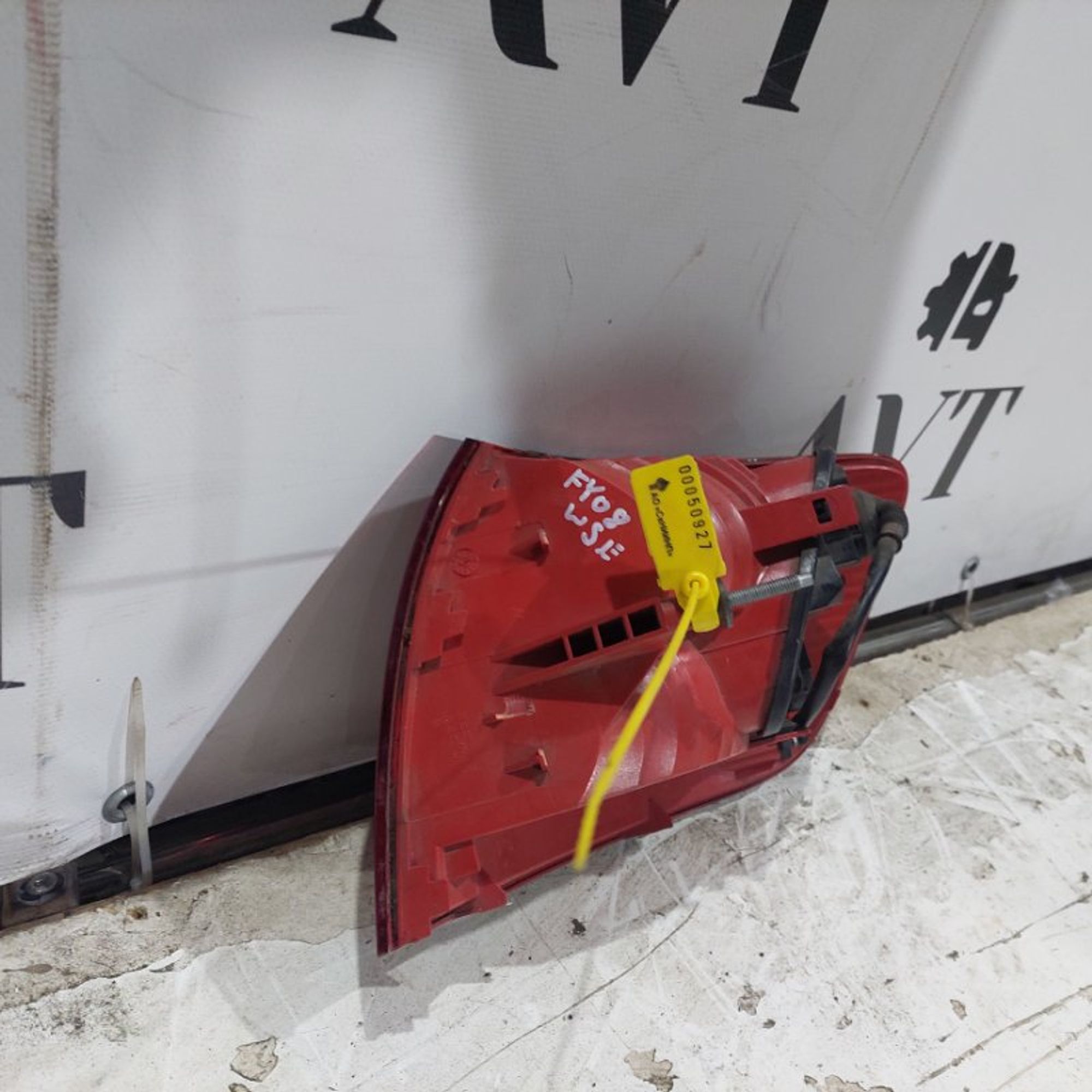 Фонарь задний левый задний левый Audi A6 C6, 4000 рублей, Ростов-на-Дону