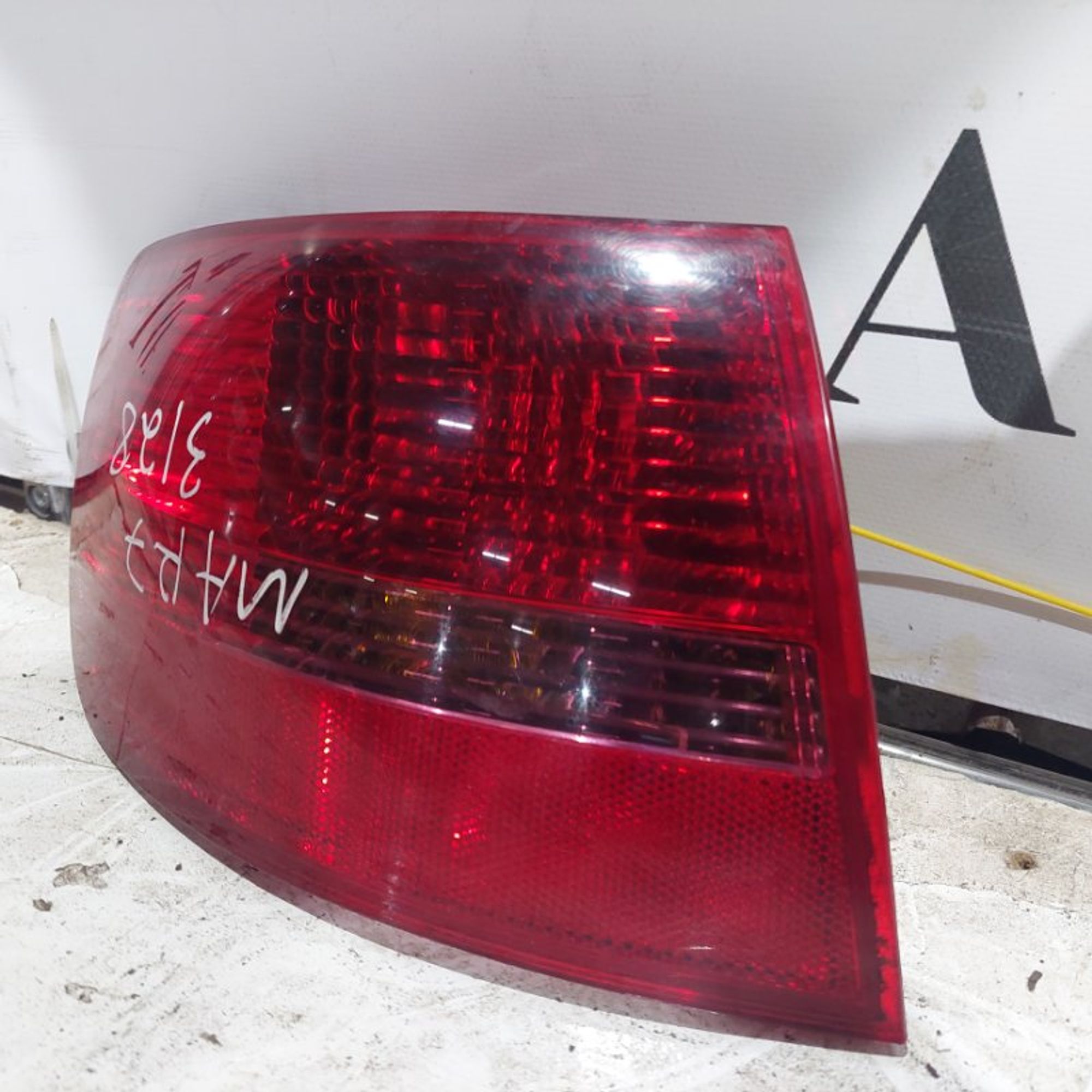 Фонарь задний левый задний левый Audi A6 C6, 4000 рублей, Ростов-на-Дону