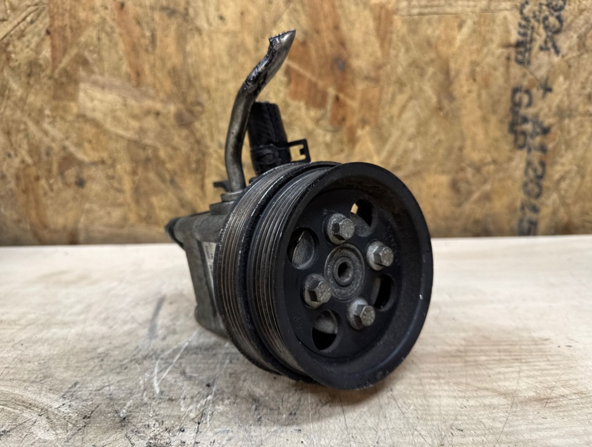 Насос гидроусилителя руля Volvo V70 D5244T14, 6000 рублей, Ростов-на-Дону