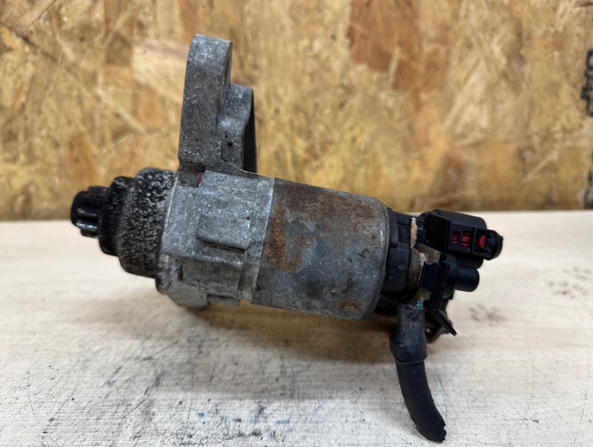 Стартер Volkswagen Polo BUD, 2000 рублей, Ростов-на-Дону