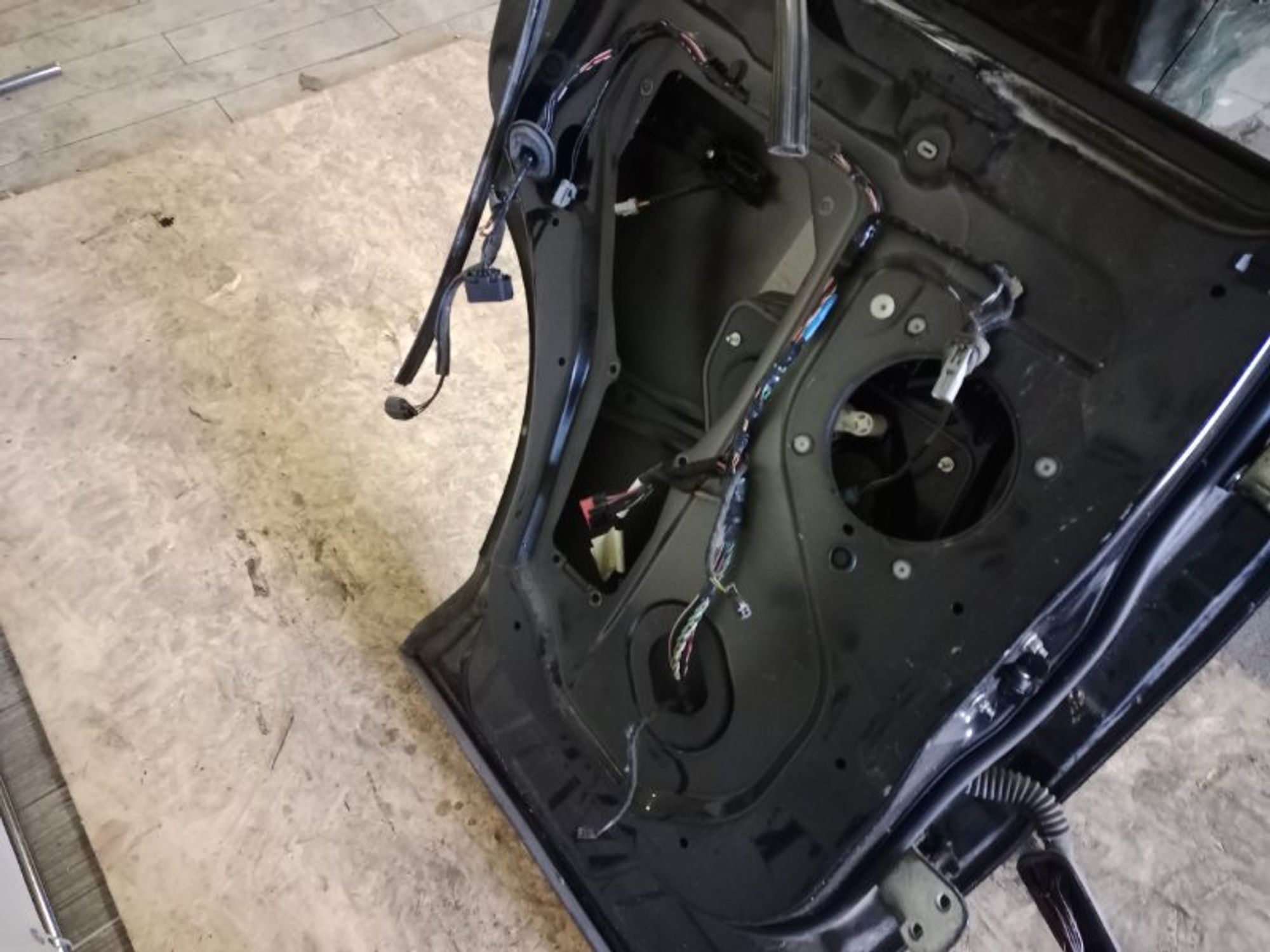 Дверь боковая задняя левая Land Rover Range Rover, 6000 рублей, Ростов-на-Дону